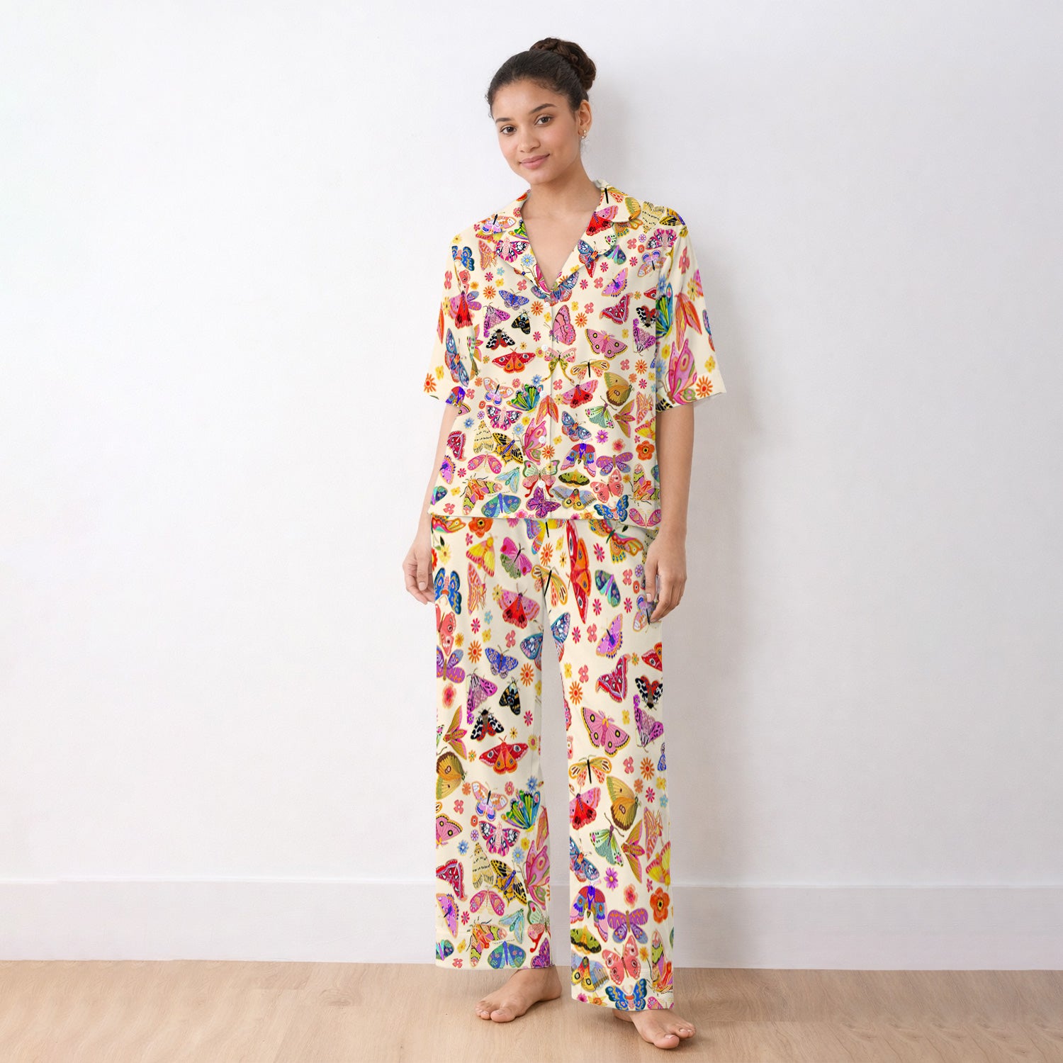 Colorful Butterfly Floral Pattern Pajama Set, Soft Breathable Fabric Comfortable Sleepwear