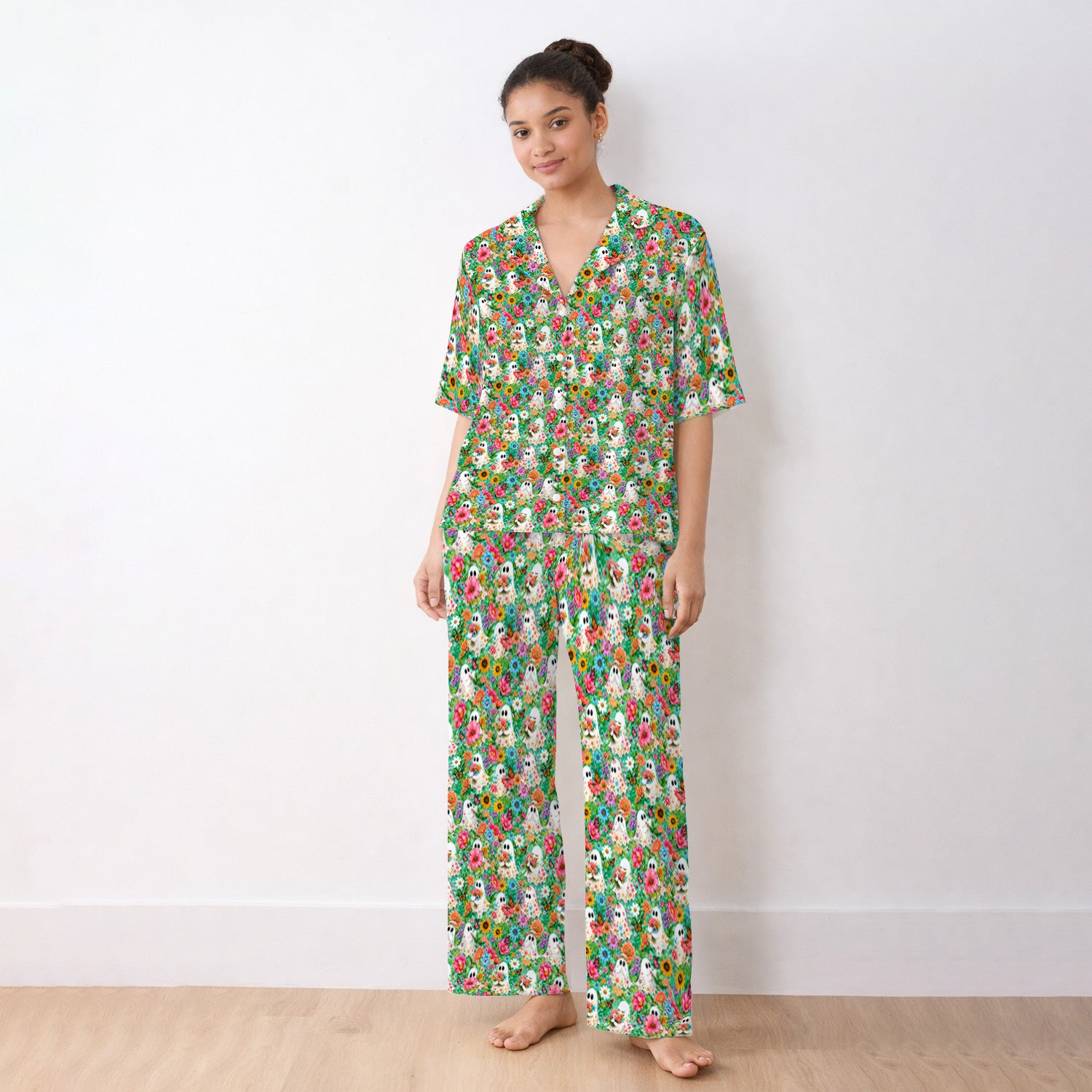 Cute Halloween Floral Ghosts Pajama Set, Soft Breathable Fabric Comfortable Sleepwear