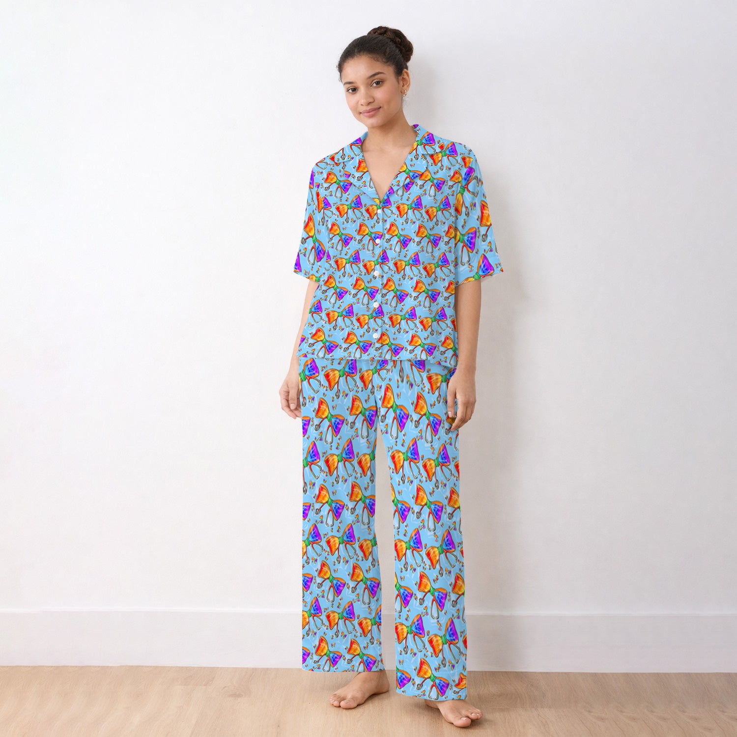 Colorful Rainbow Bow Stethoscope Pattern Pajama Set, Breathable Fabrics Uniform