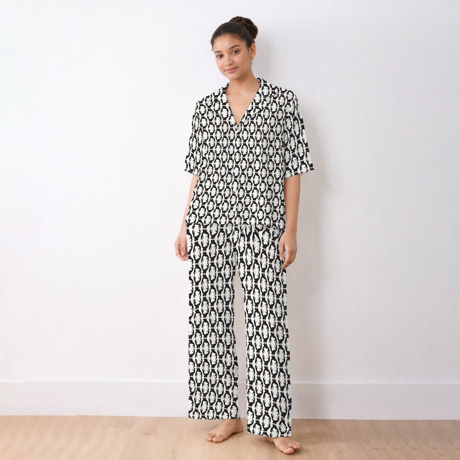Creepy Hands Black White Red Patterns Pajama Set, Soft Breathable Fabric Comfortable Sleepwear