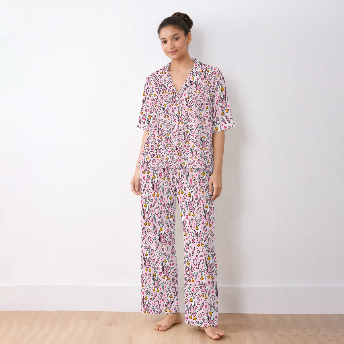 Buntes Pyjama-Set mit Neon-Katzengesichtern, weicher, atmungsaktiver Stoff, bequeme Nachtwäsche