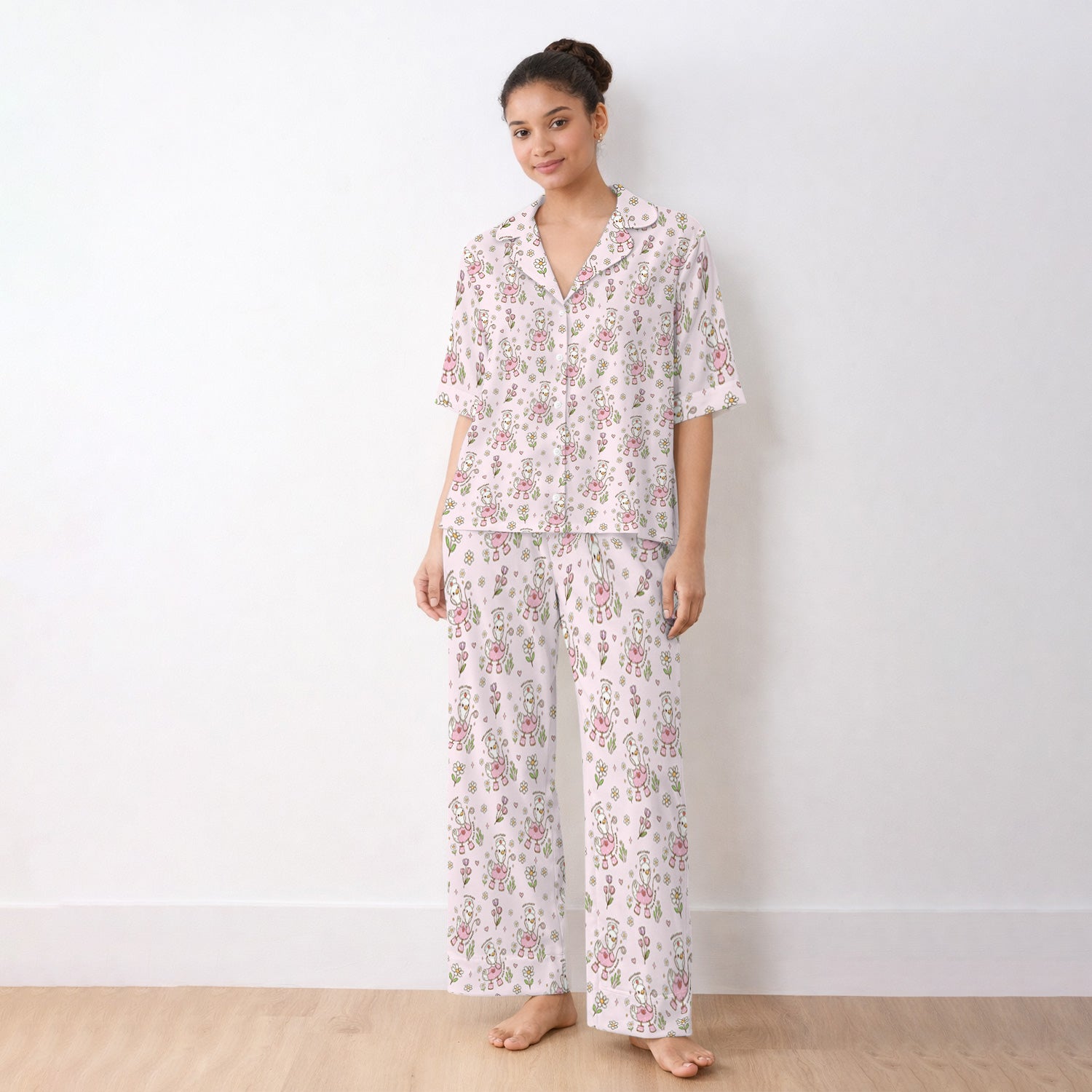Funny Nurse Goose Daisy Print Pajama Set, Soft Breathable Fabric Comfortable Sleepwear