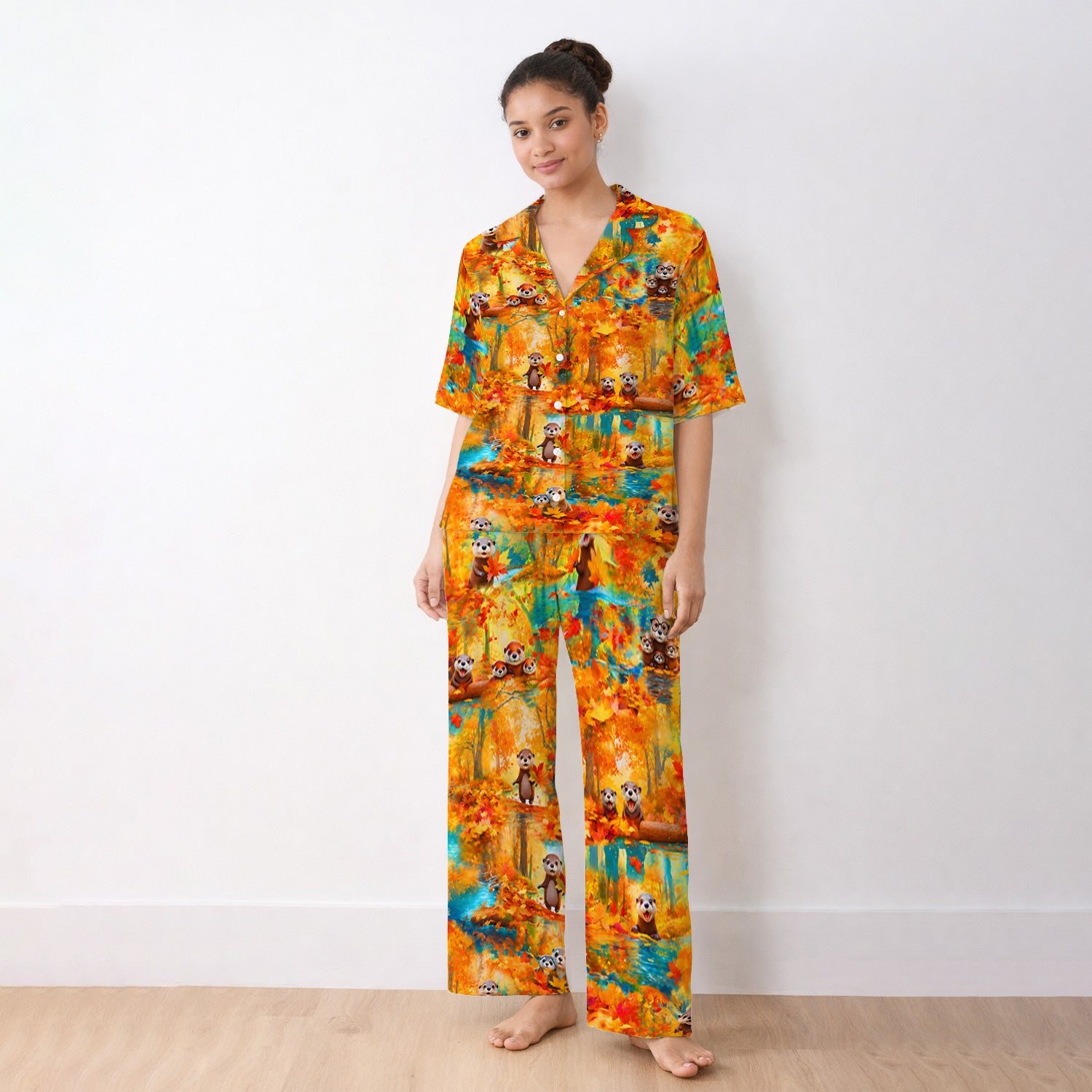Cute Autumn Otter Leaf Forest Pattern Pajama Set, Soft Breathable Fabric Comfortable Sleepwear