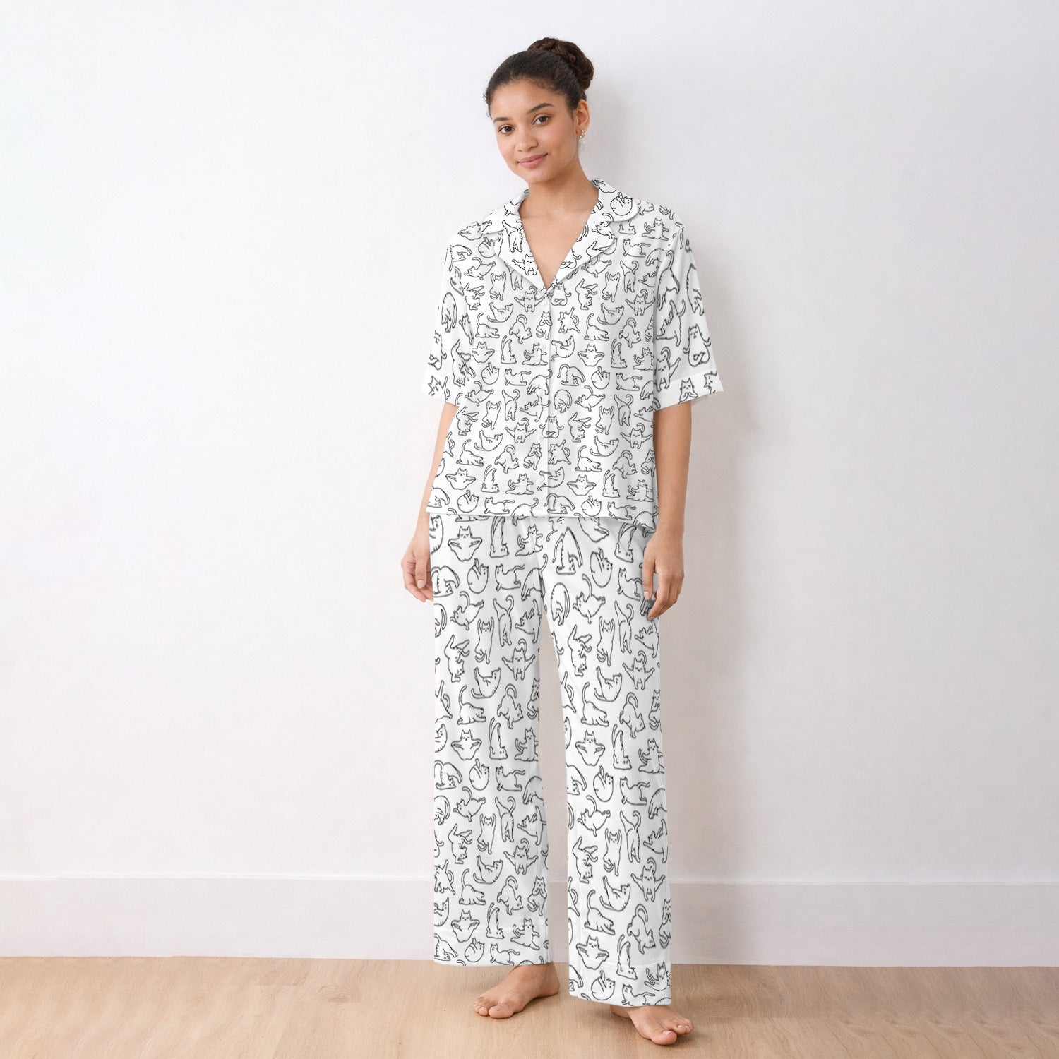 Cute Cat Outline Playing Pattern Pajama Set, Soft Breathable Fabric Comfortable Sleepwear