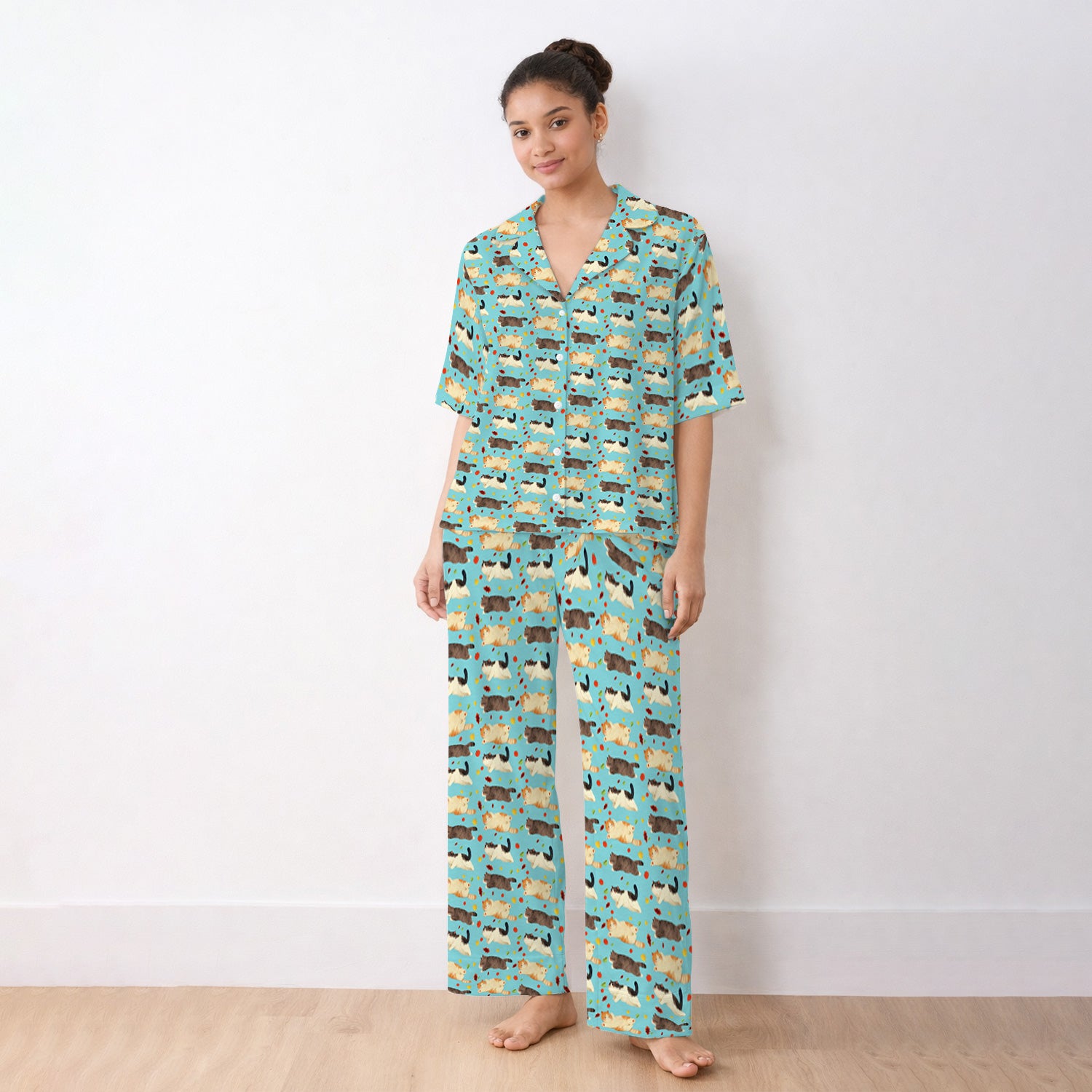 Chubby Cat Autumn Leaves Print Pajama Set, Breathable Fabrics Uniform