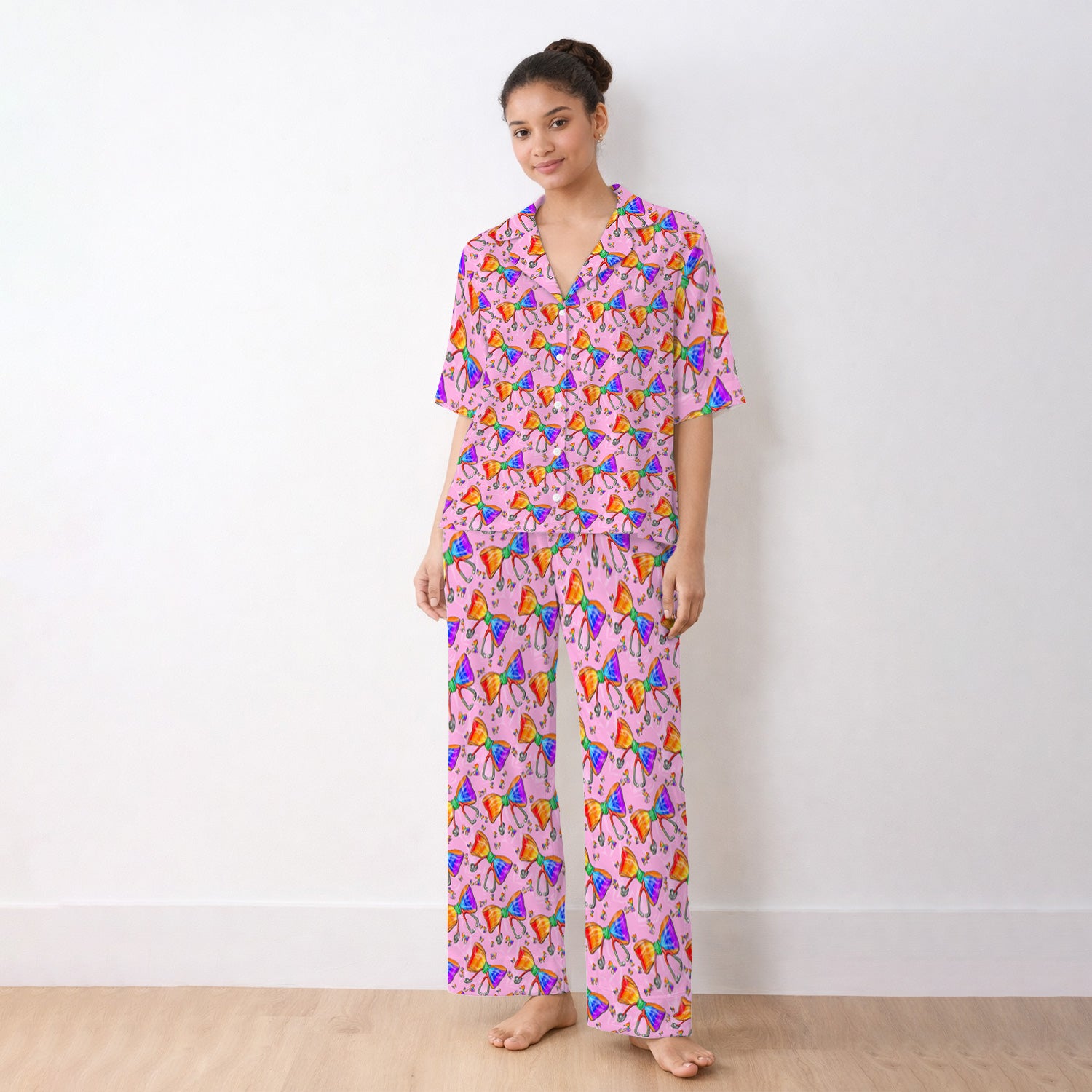 Colorful Rainbow Bow Stethoscope Pattern Pajama Set, Breathable Fabrics Uniform