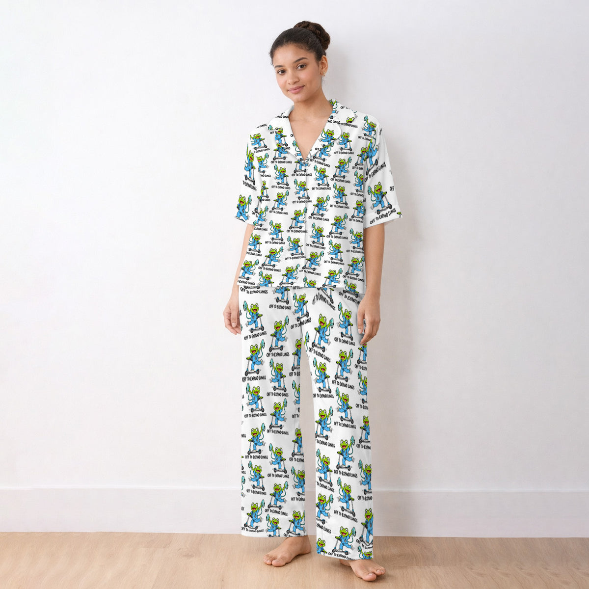 Off To Expand Lungs Frog Pattern Pajama Set, Soft Breathable Fabric Comfortable Sleepwear