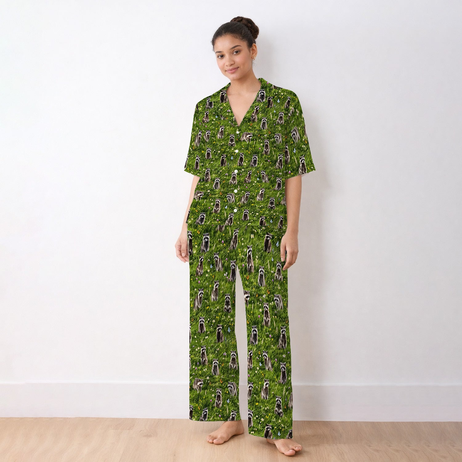 Raccoon Meadow Print Pajama Set, Soft Breathable Fabric Comfortable Sleepwear