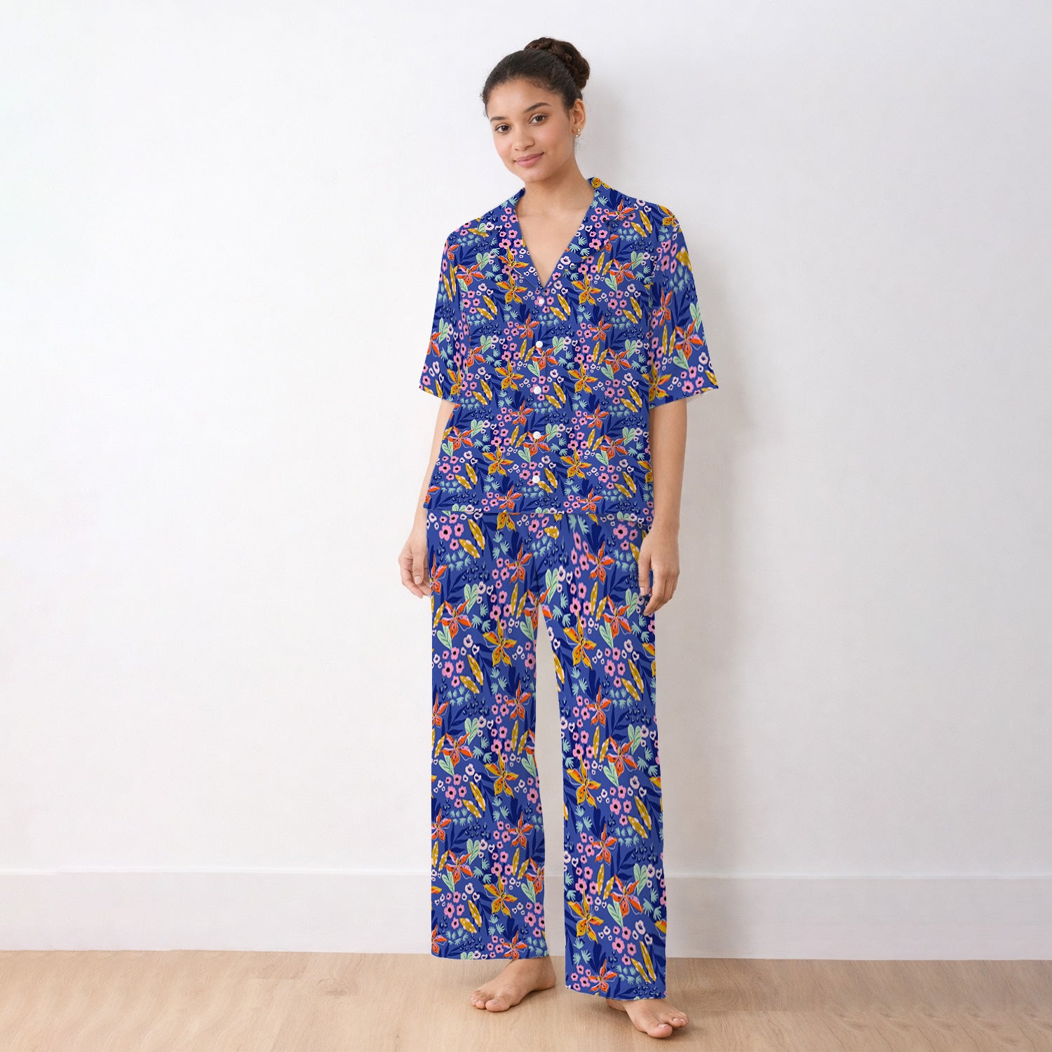 Nurse Blue Lily Floral Garden Pattern Pajama Set, Soft Breathable Fabric Comfortable Sleepwear