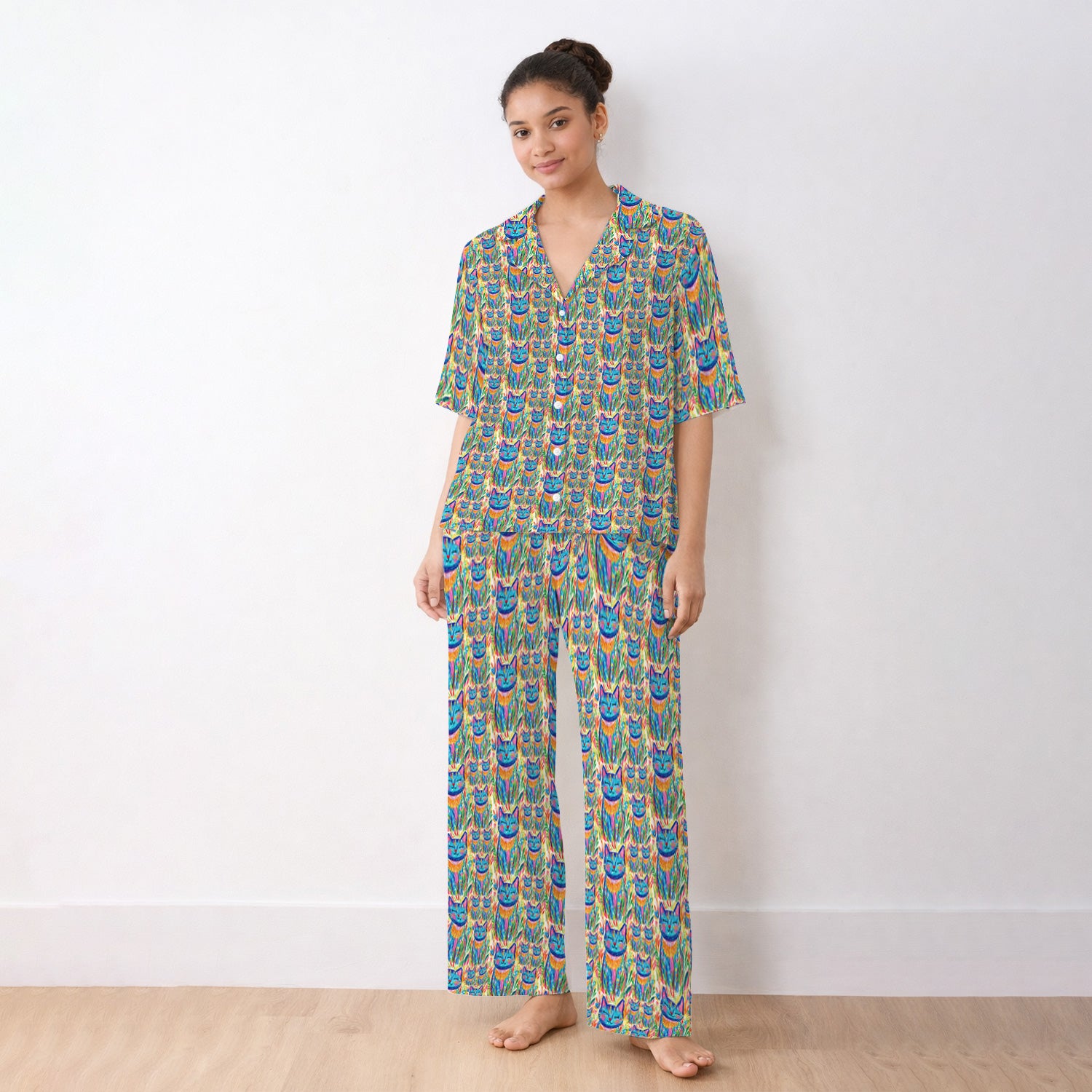 Colorful Rainbow Cat With Floral Brushstroke Pajama Set, Soft Breathable Fabric Comfortable Sleepwear