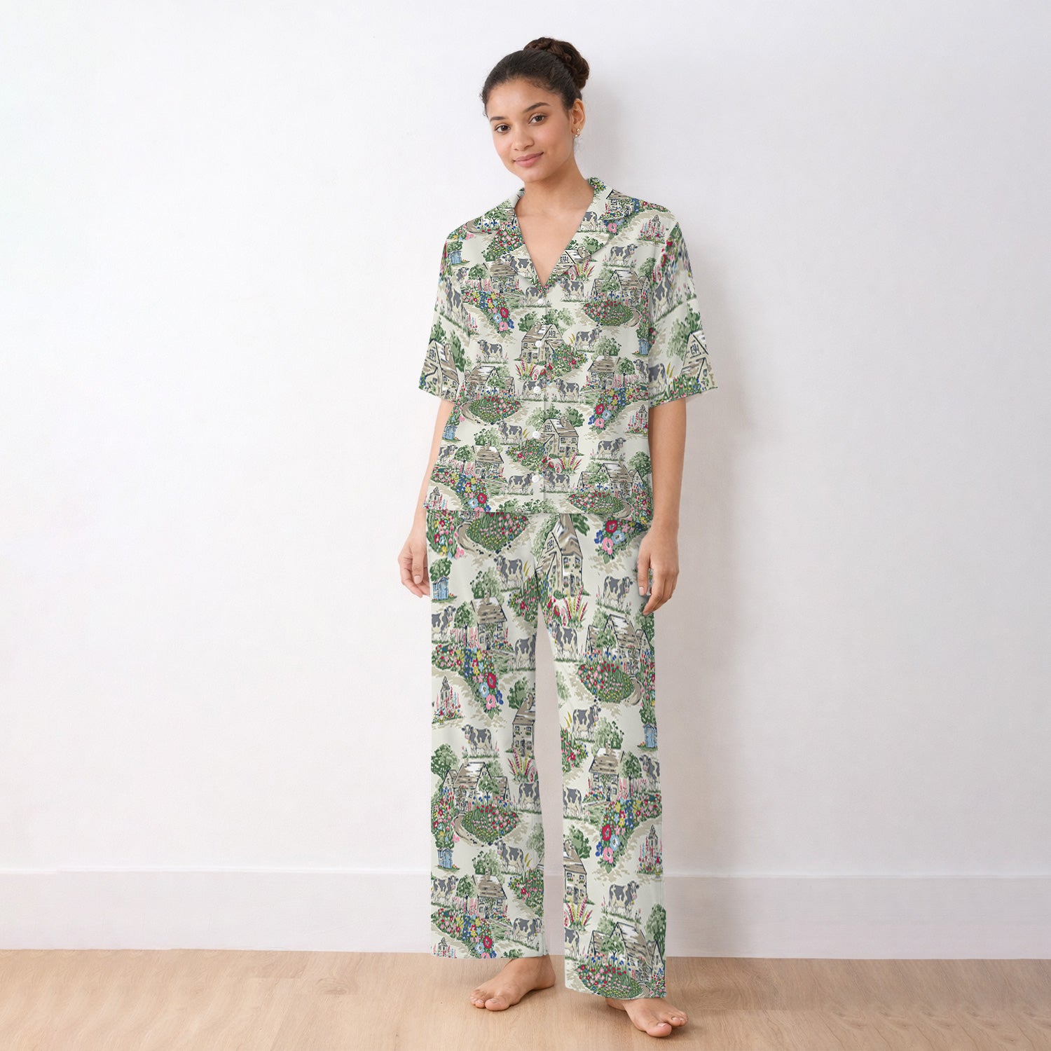 Charming Countryside Cows Cottage Garden Pattern Pajama Set, Soft Breathable Fabric Comfortable Sleepwear