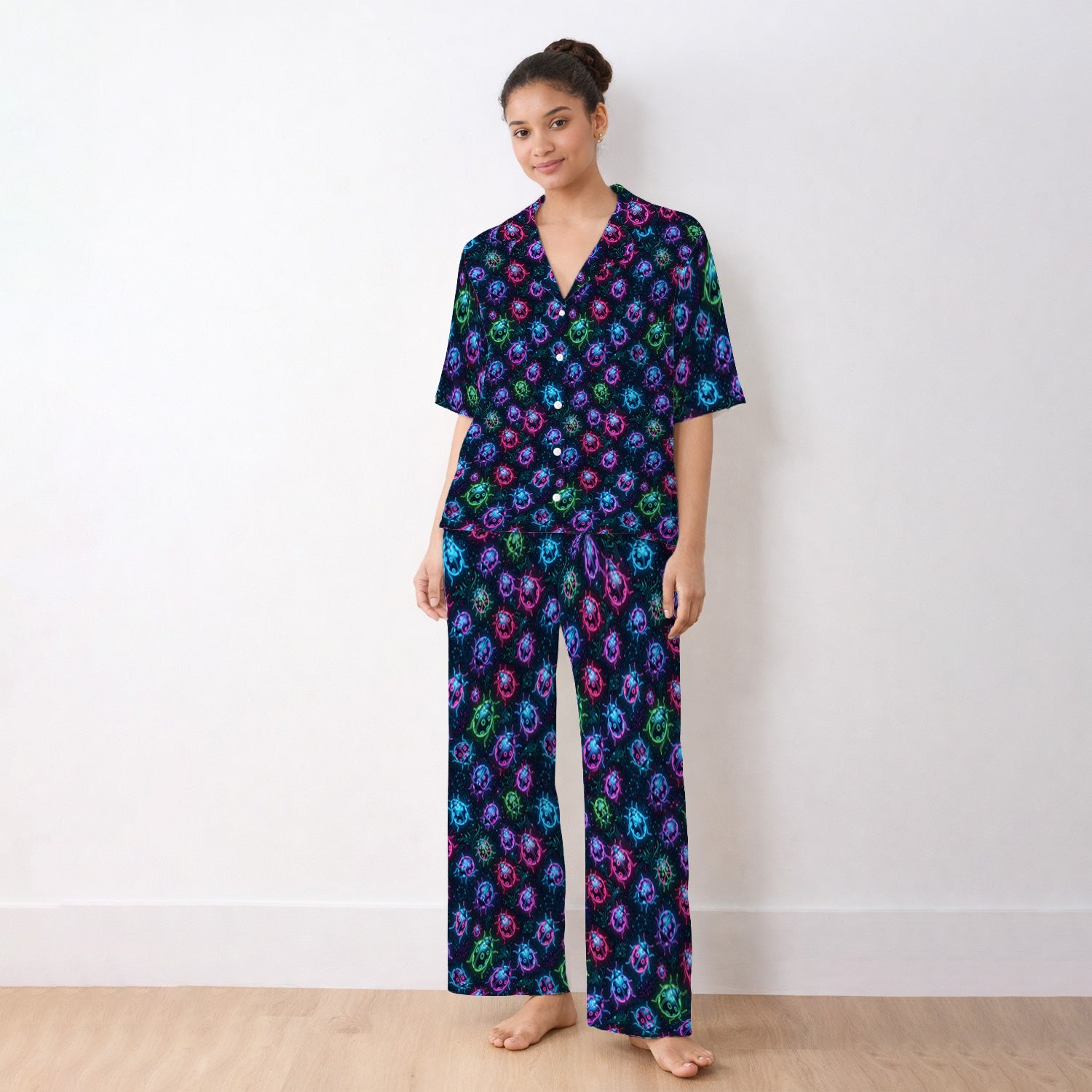 Colorful Neon Ladybug Pattern Pajama Set, Soft Breathable Fabric Comfortable Sleepwear