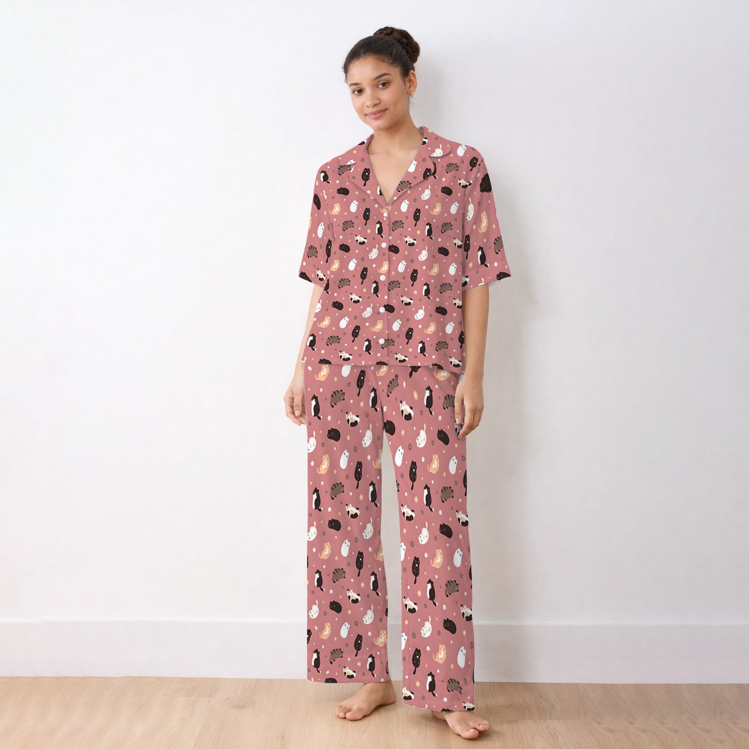 Adorable Kitty Nurse Pattern Pajama Set, Soft Breathable Fabric Comfortable Sleepwear