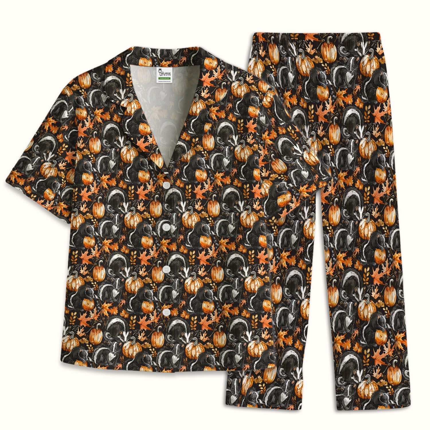 Skunk Pumpkin with Autumn Leaves Pattern Pajama Set, Soft Breathable Fabric Comfortable Sleepwear