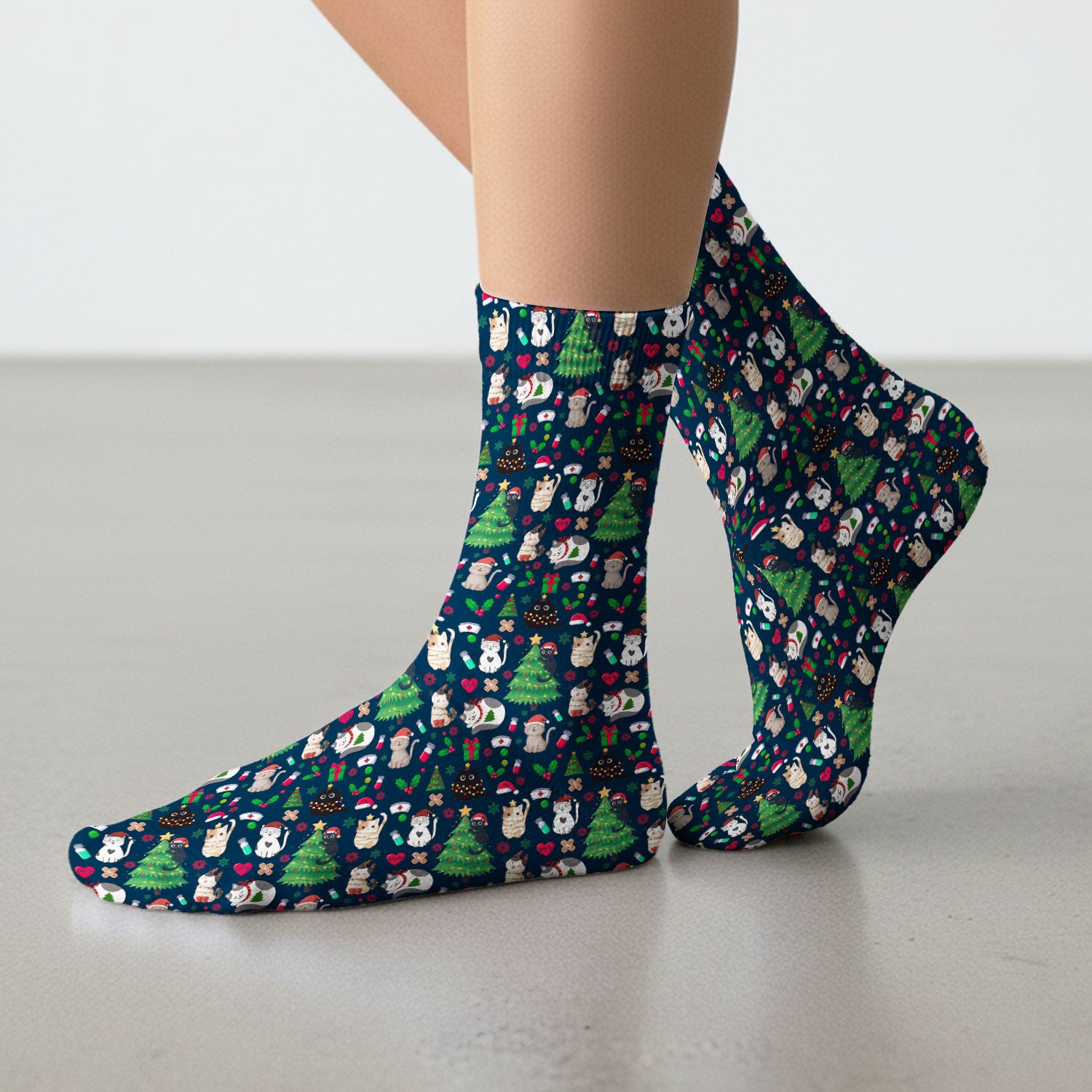 Christmas Cat Scrub Socks, Xmas Pet Pattern Scrub Sock, Breathable Fabrics Nursing Uniform