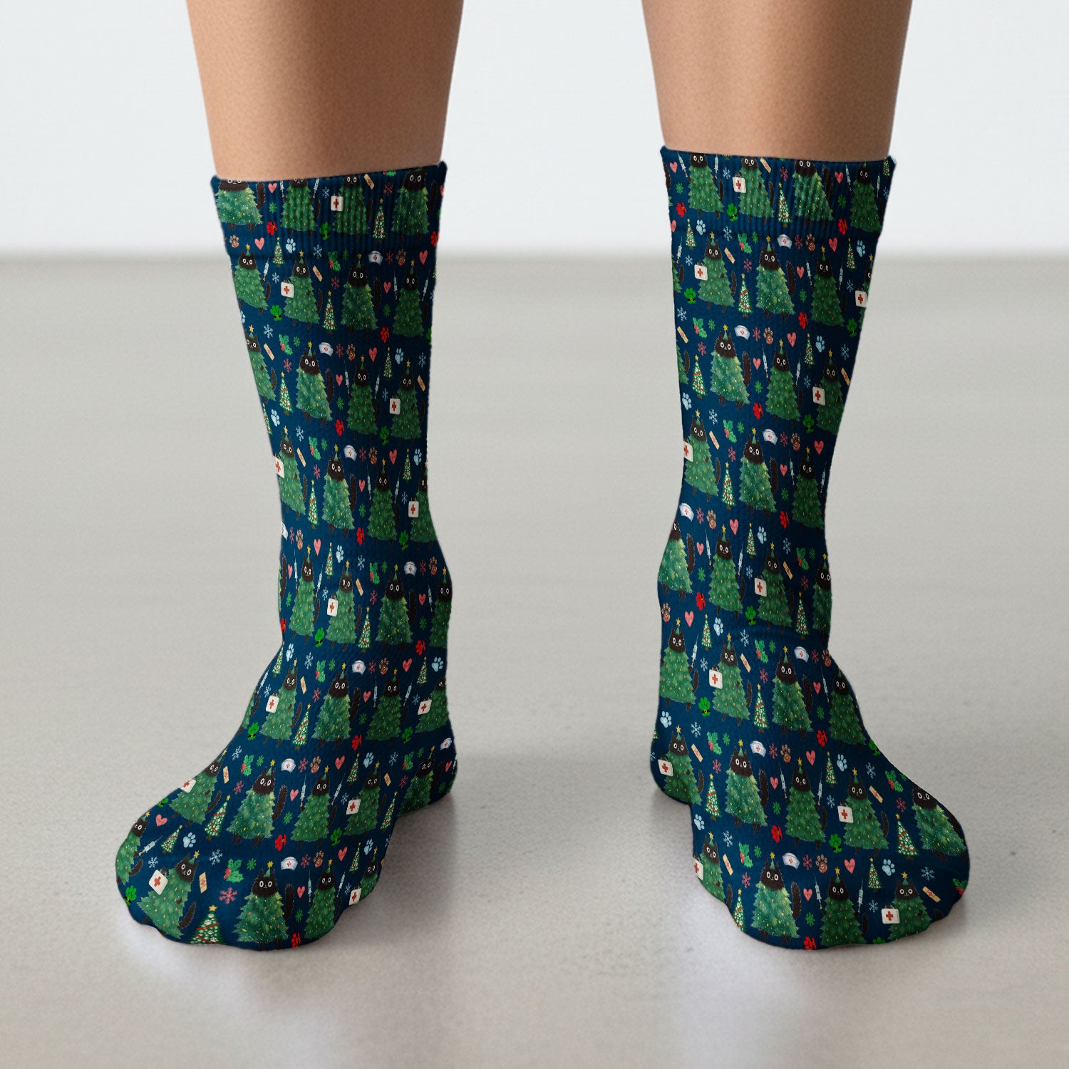 Christmas Nurse Scrub Socks, Xmas Black Cat Pattern Nurse Sock,  Breathable Fabrics Nursing Uniform