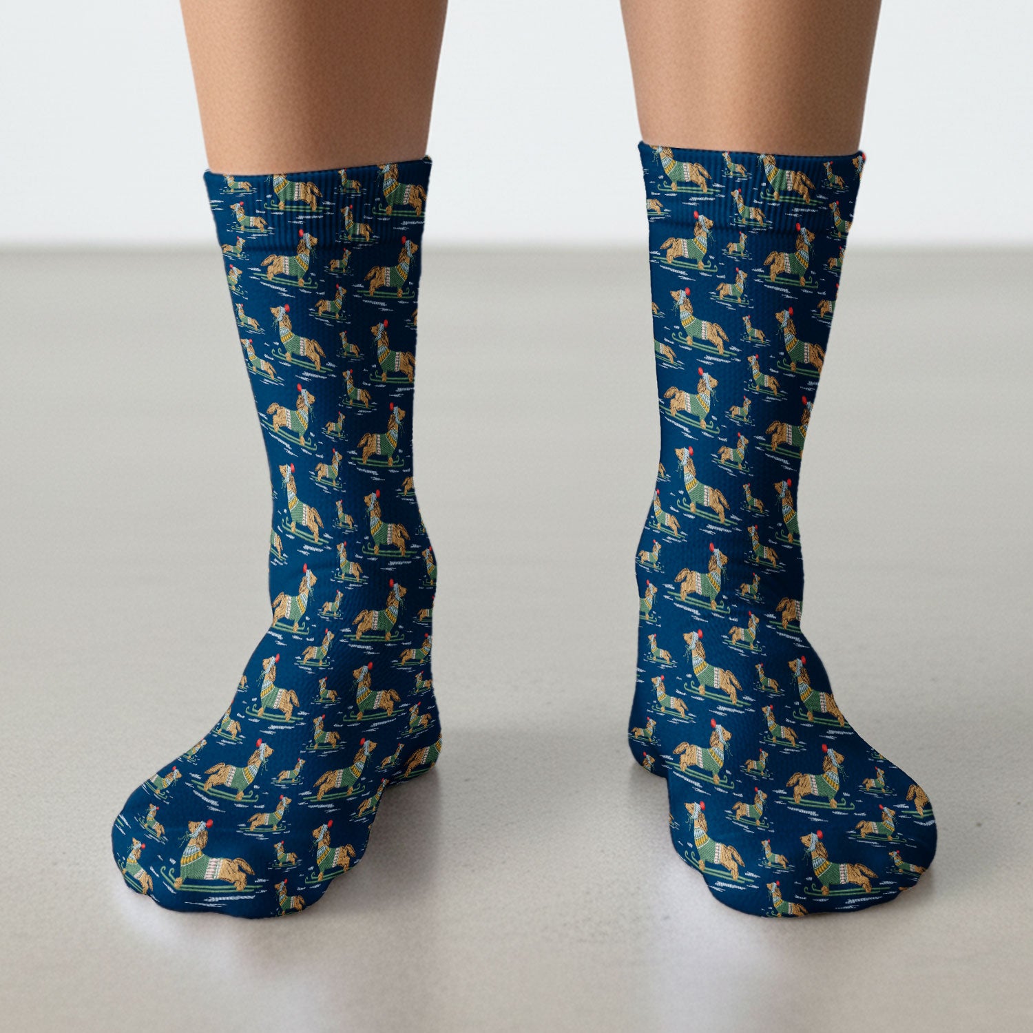 Dachshund Nurse Scrub Socks, Wiener Dog Winter Pattern Sock, Breathable Fabrics Nursing Uniform