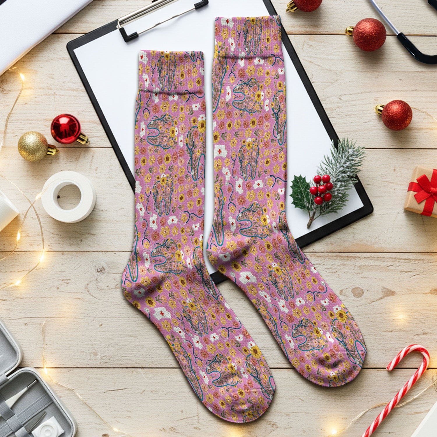 Boho Floral Tooth Socks for Nurse Doctor - Aesthetic Dental Adult Socks for Men and Women - Dentist Christmas Gift