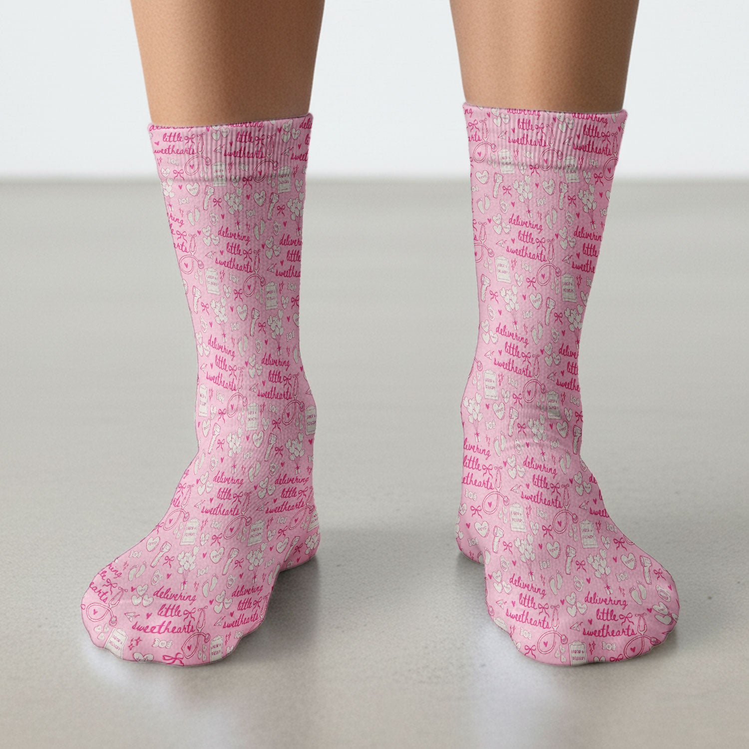 Valentine Labor And Delivery Scrub Socks, XOXO Pattern Scrub Sock, Breathable Fabrics Nursing Uniform For Women