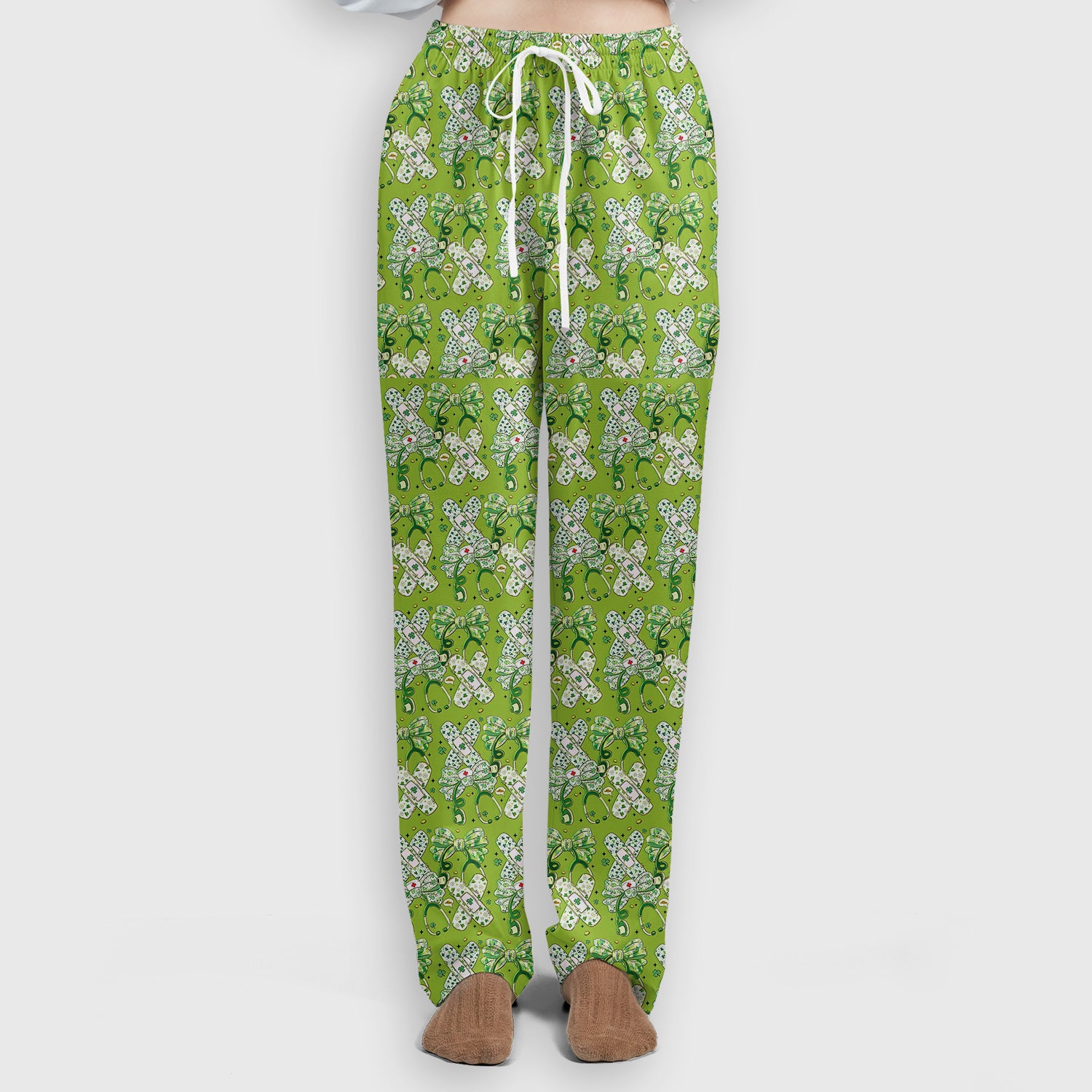St Patrick Shamrock Stethoscope Bow Print Scrub Set, Breathable Med Uniform