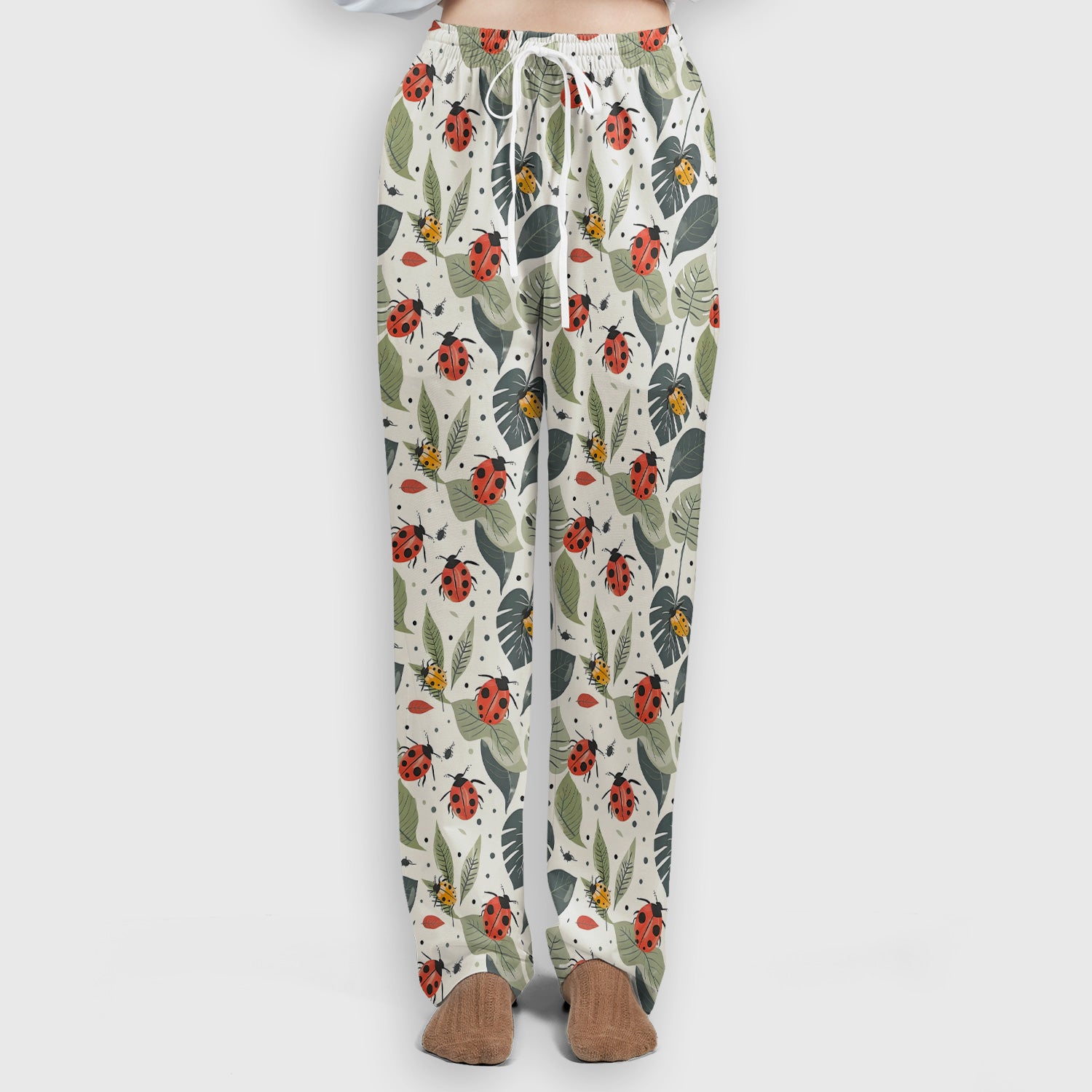 Cute Ladybug Leaf Nature Pattern Scrub Set, Scrub Pants and V Neck Top