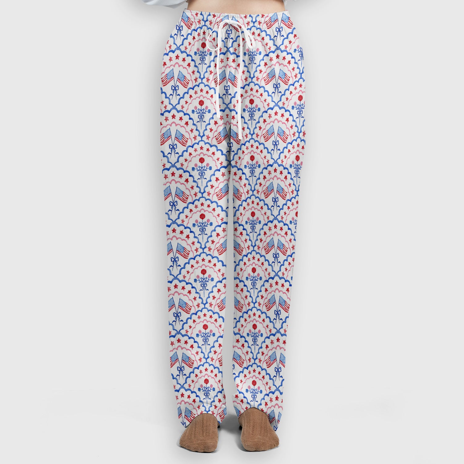 Patriotic Scallop Star Flag Floral Pattern Scrub Set, Scrub Pants and V Neck Top