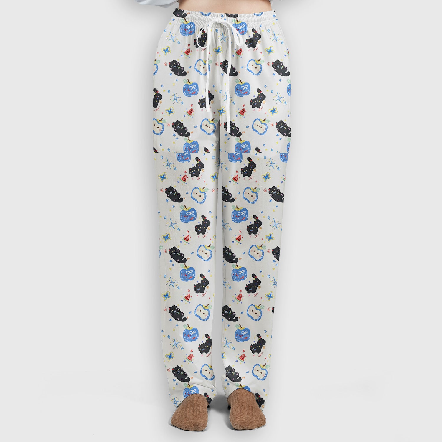 Playful Black Cat Apple Pattern Medical Scrub Top for Medical Staff