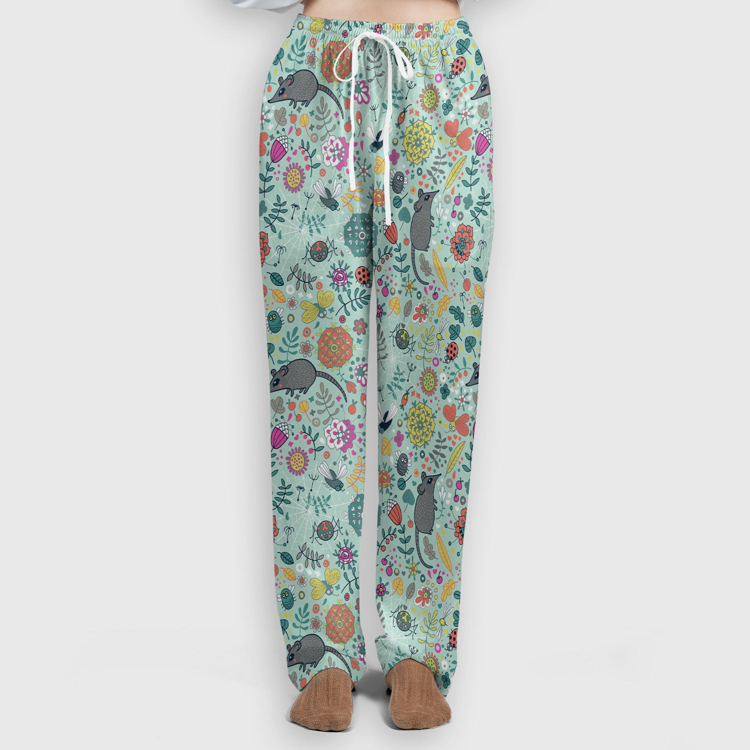Woodland Mouse Floral Pattern Scrub Set, Breathable Med Uniform