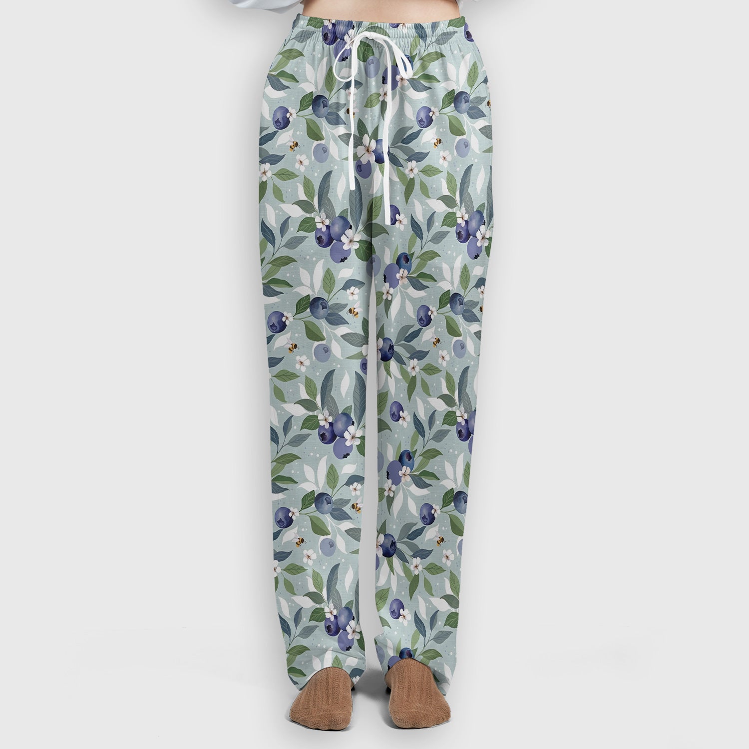 Fresh Blueberry Blossom Garden Pattern Nurse Scrub Set, Scrub Pants and V Neck Top