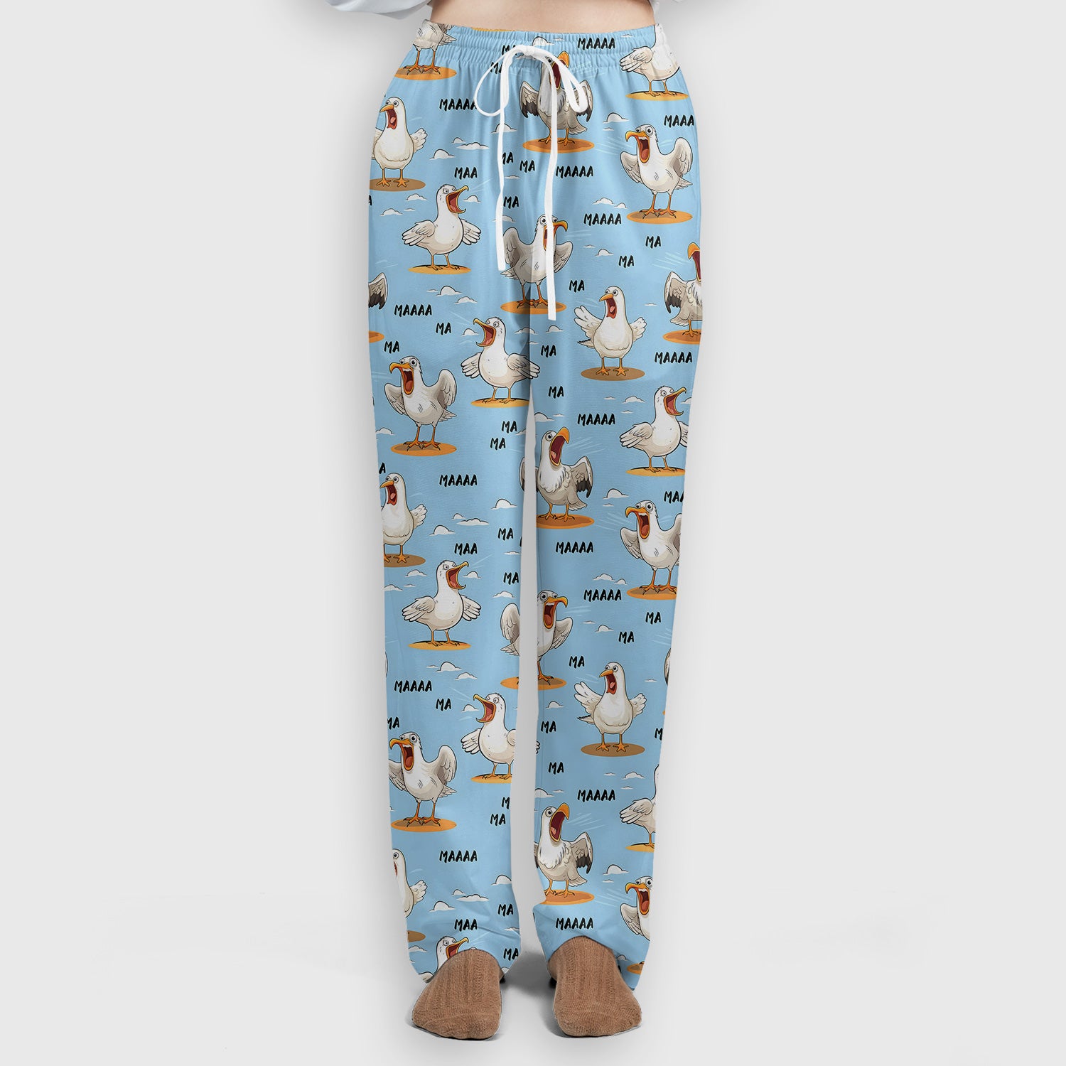 Funny Screaming Seagull Sky Pattern Scrub Set, Scrub Pants and V Neck Top