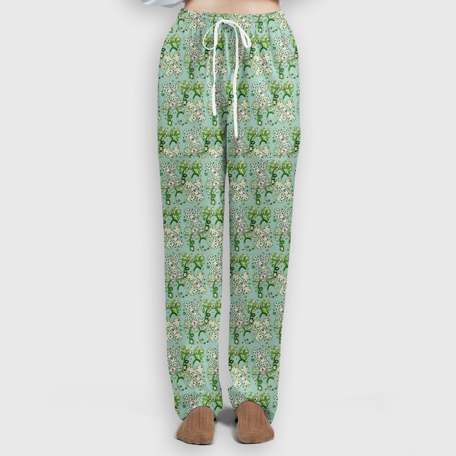 St Patrick Shamrock Stethoscope Bow Print Scrub Set, Breathable Med Uniform