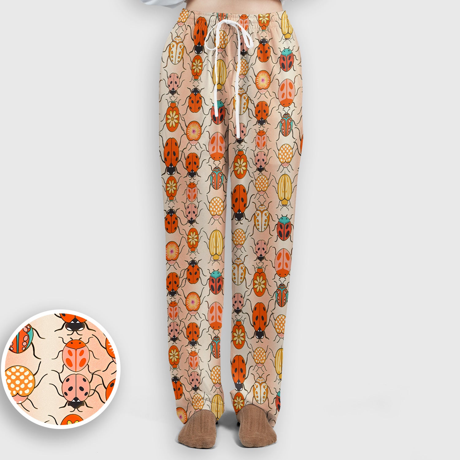 Cute Ladybug Beetle Floral Pattern Scrub Set, Women's Scrub Sets