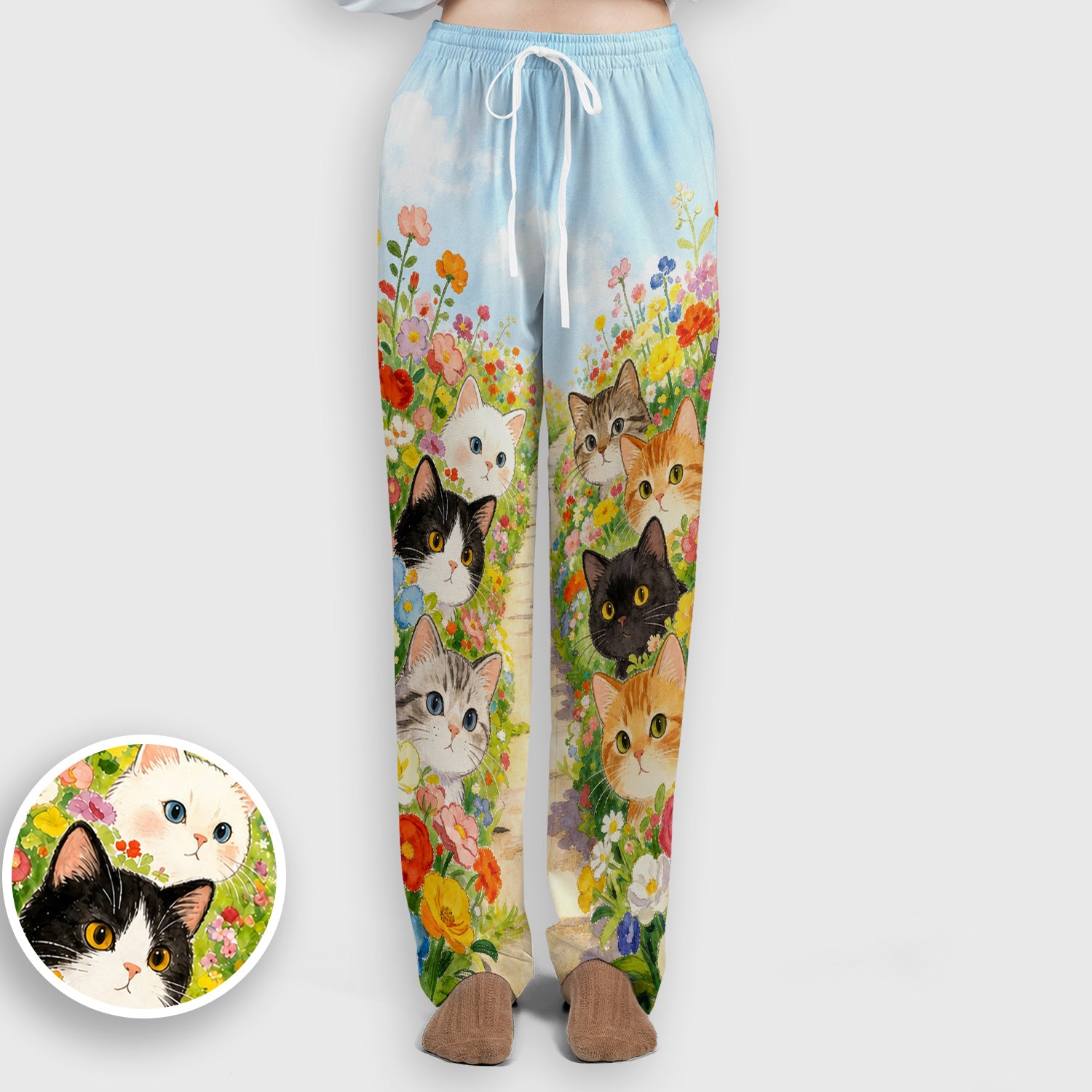 Cute Garden Cats Flower Path Pattern Scrub Set, Scrub Pants and V Neck Top