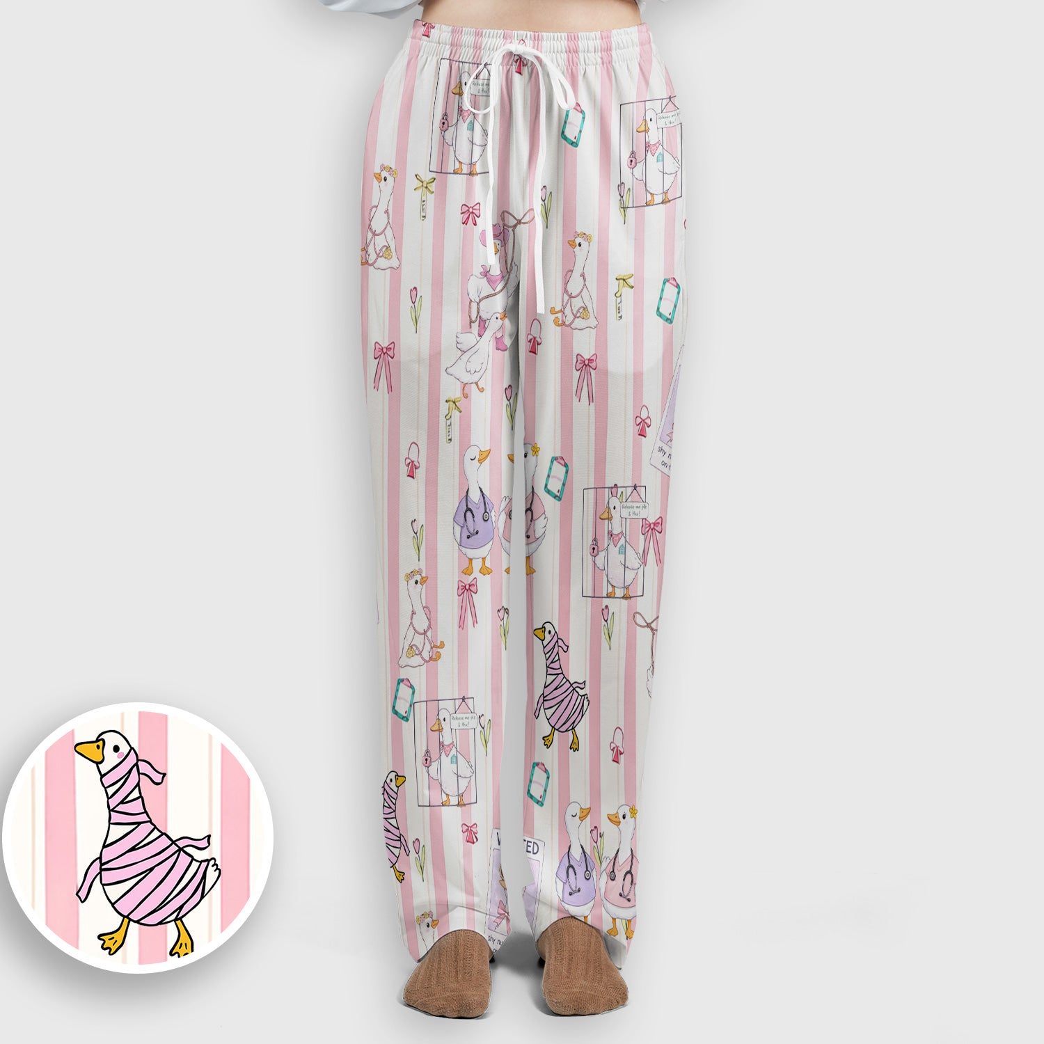 Cute Nurse Duck Stripe Pattern Scrub Set, Scrub Pants and V Neck Top