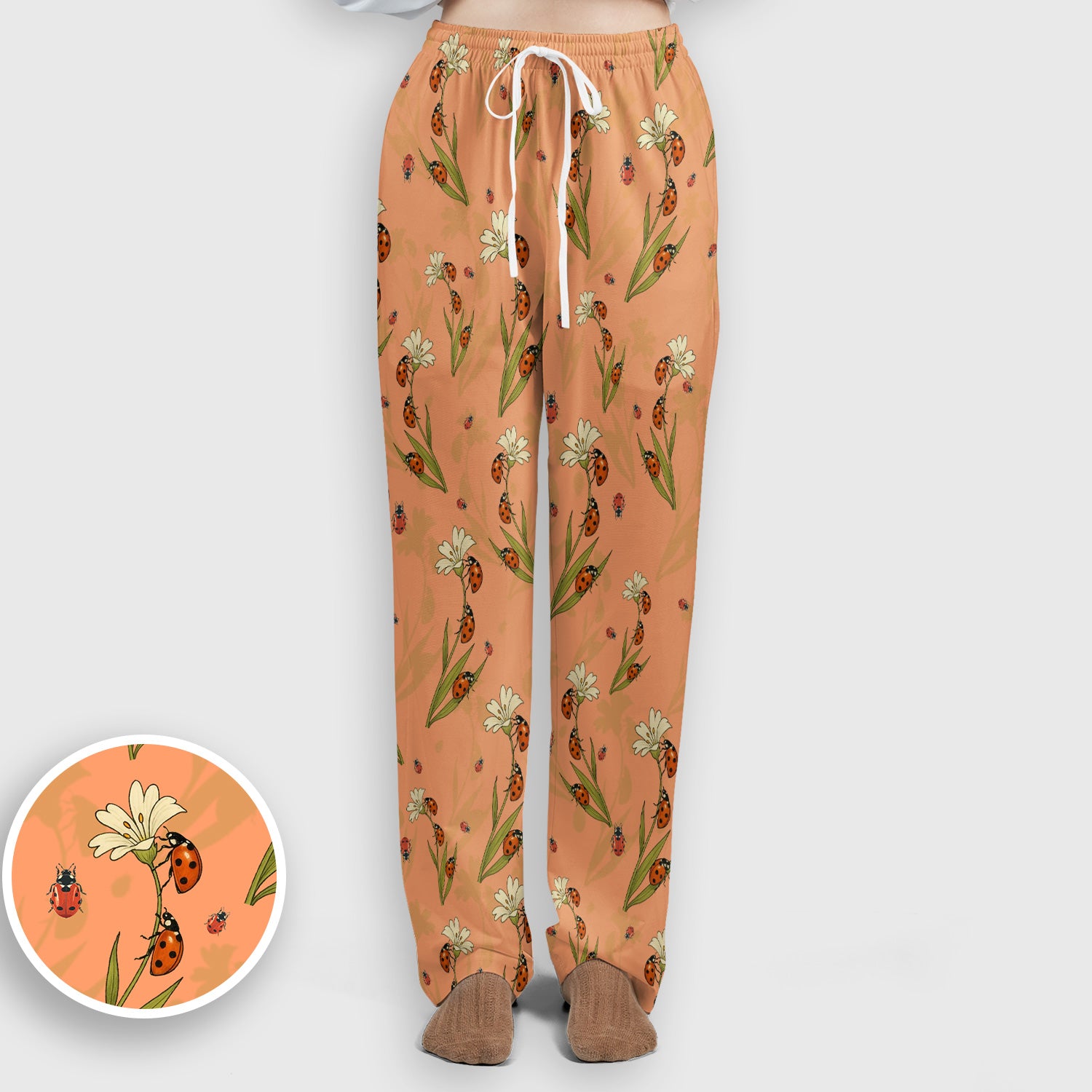Fresh Daisy Ladybug Garden Pattern Scrub Set, Nurse Uniform Scrubs Set
