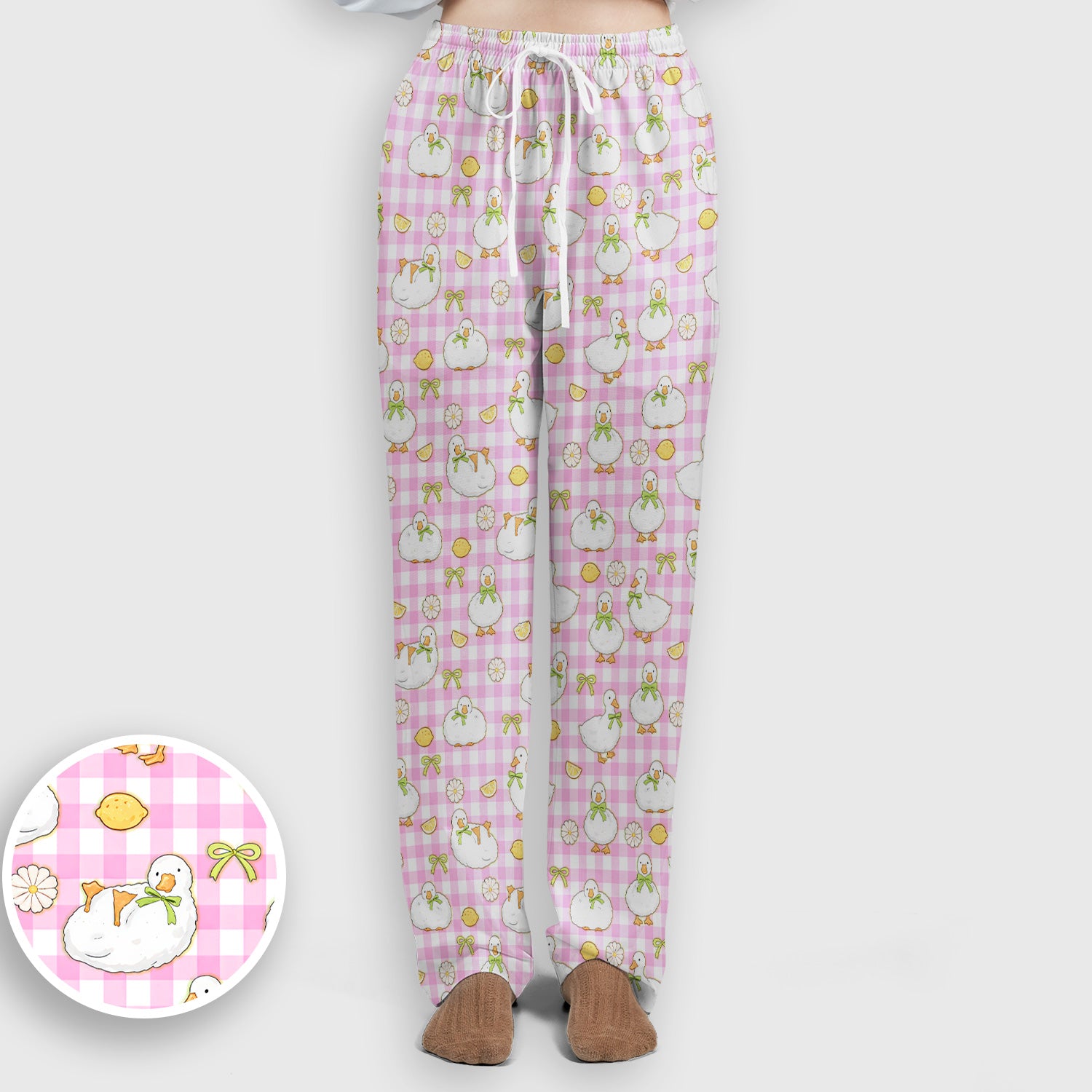 Adorable Ducks Lemon Daisy Pattern Scrubs Sets, Scrub Pants and V Neck Top