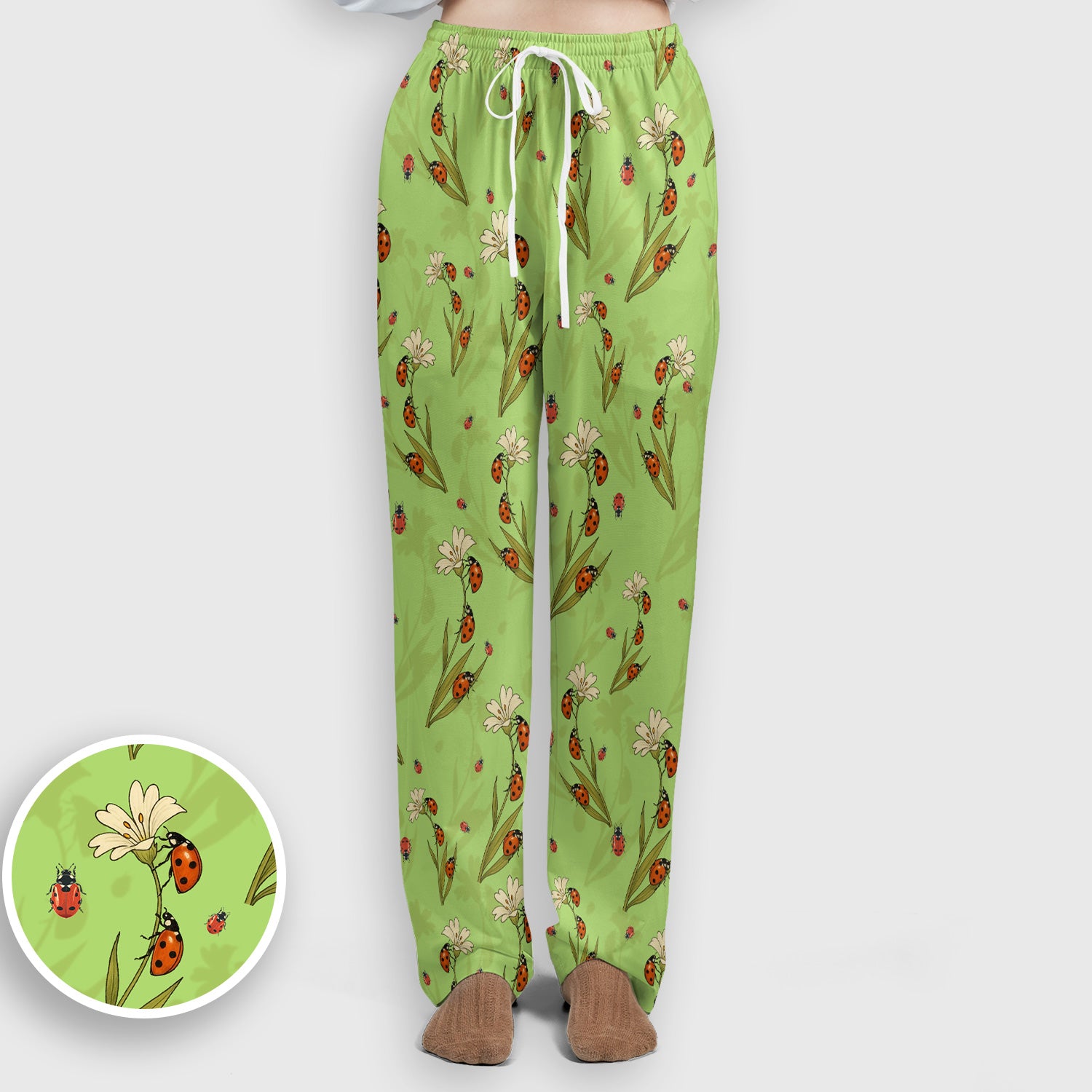 Fresh Daisy Ladybug Garden Pattern Scrub Set, Nurse Uniform Scrubs Set