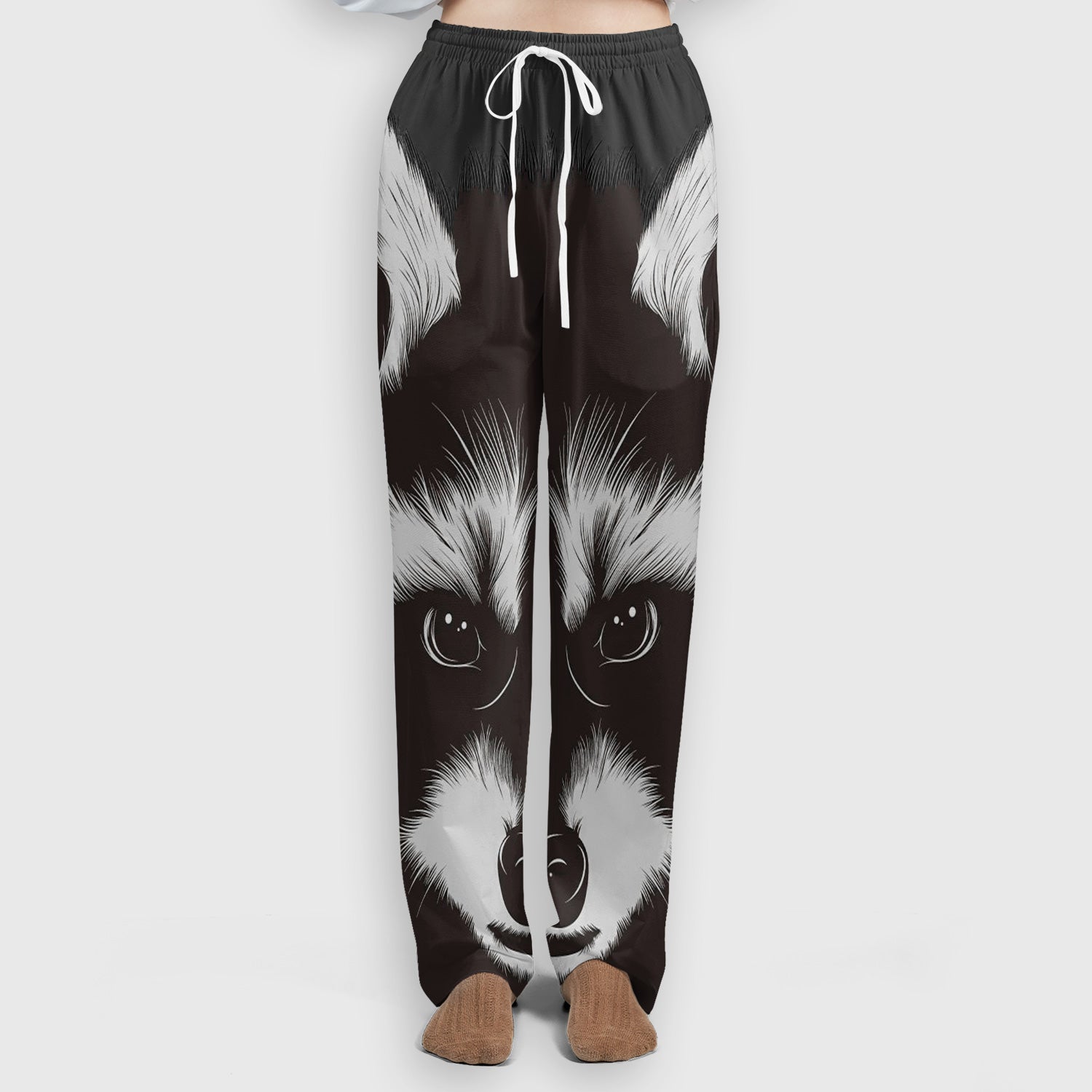 Black White Raccoon Face Pattern Scrub Set, Scrub Pants and V Neck Top