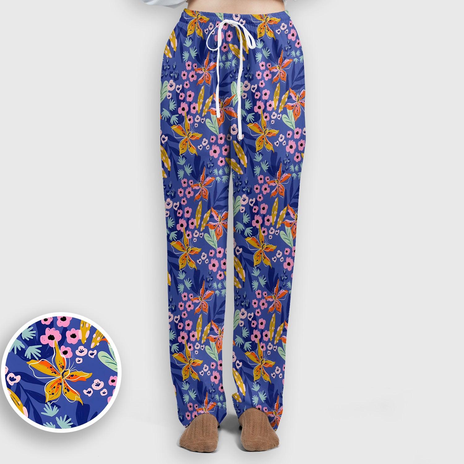 Nurse Blue Lily Floral Garden Pattern Scrub Set, Scrub Pants and V Neck Top