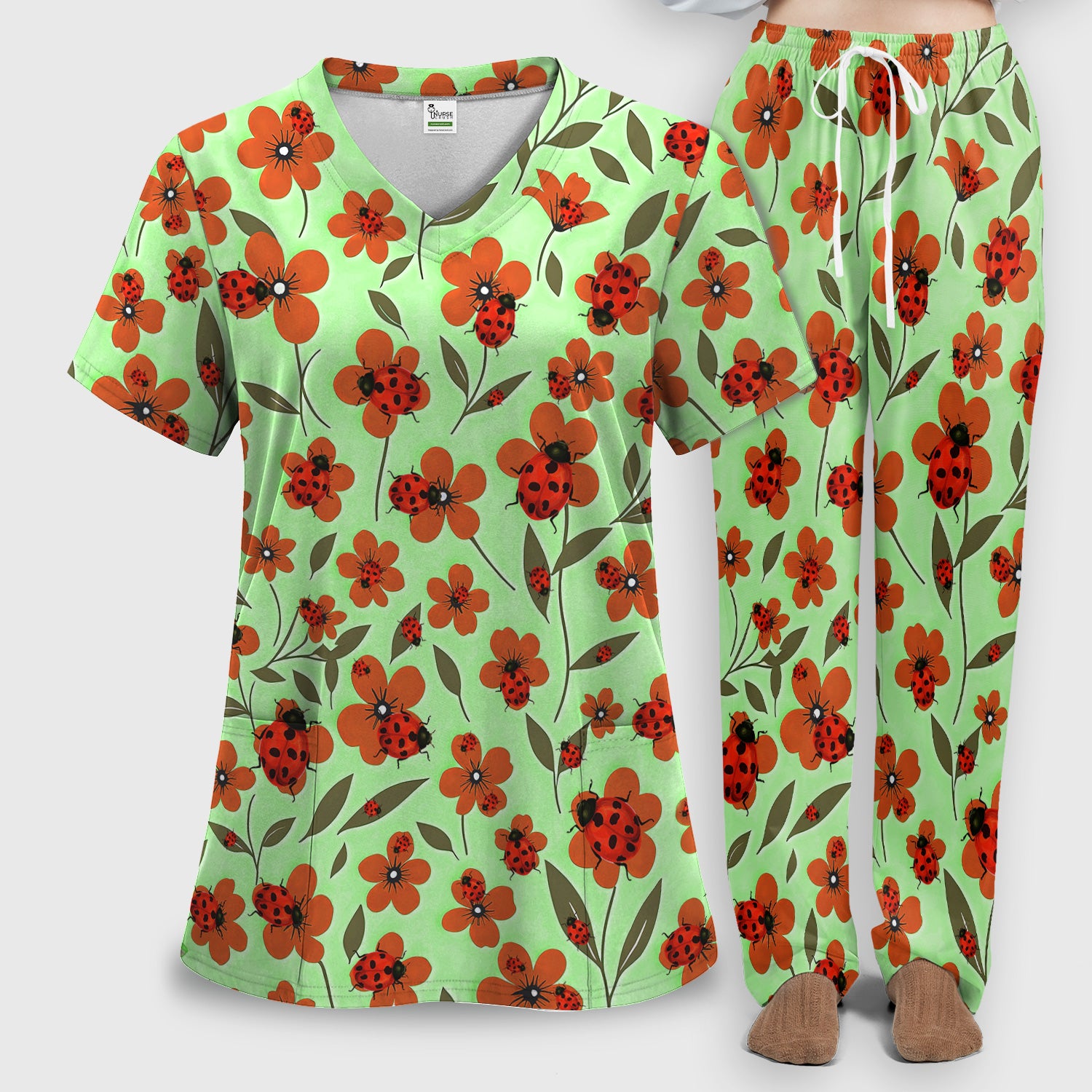 Ladybug on Orange Floral Garden Pattern Scrub Set, Breathable Med Uniform