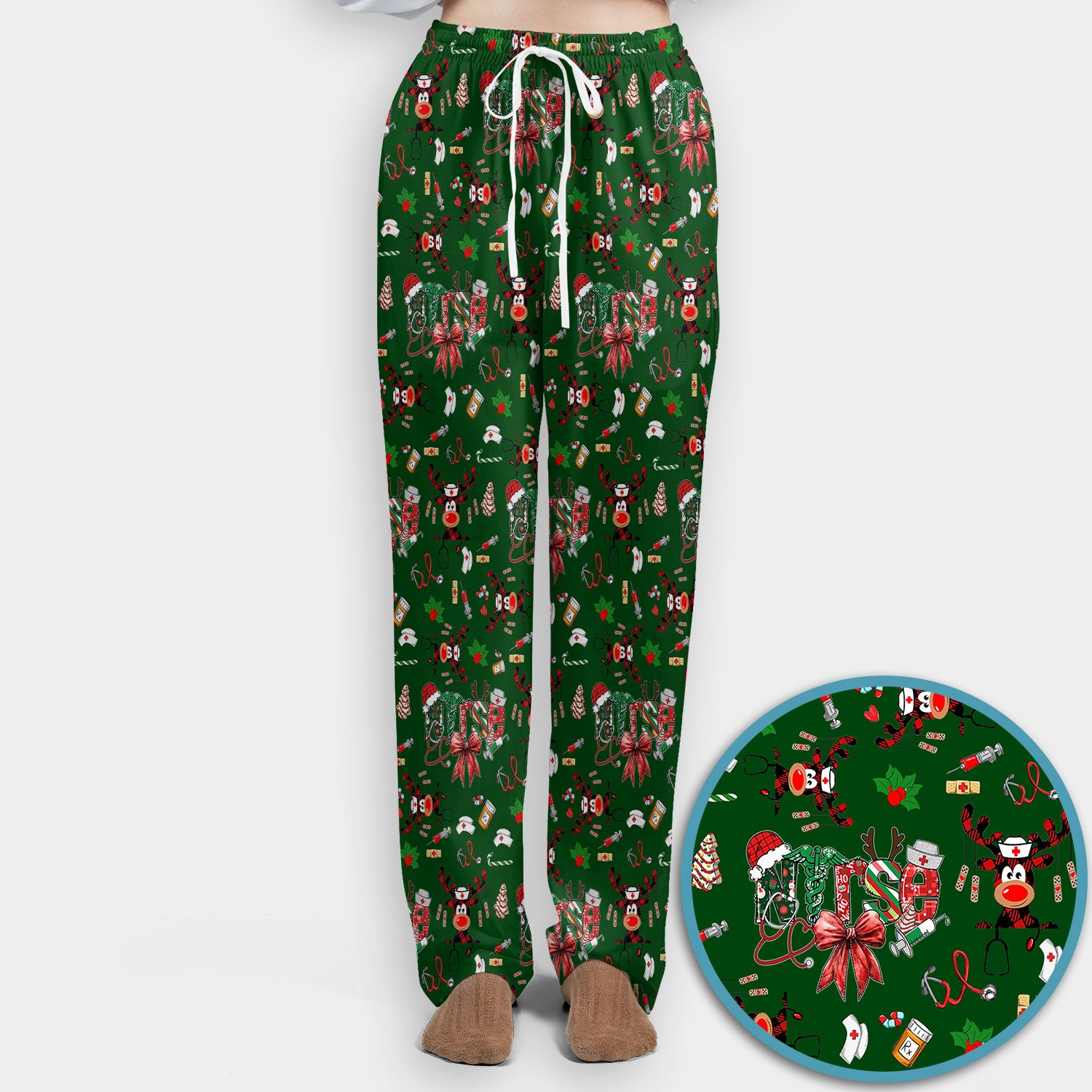 Whimsical Reindeer Christmas Scrub Set – Festive Holiday Reindeer Pattern – Cute Medical Uniform for Nurses, Vets and Healthcare Workers