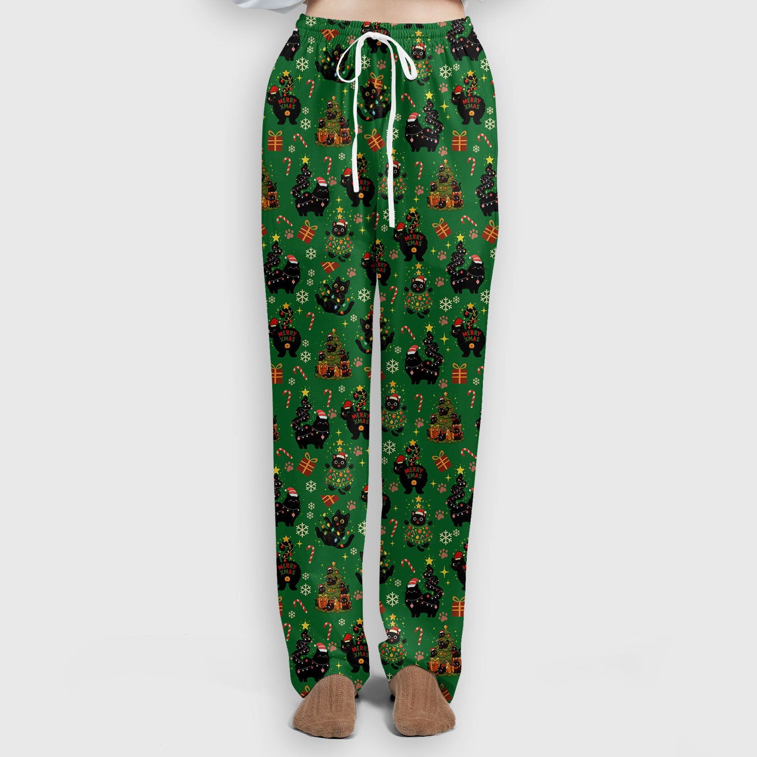 Christmas Cat Scrub Set for Women - Black Cat and Tree Pattern Holiday Nurse Scrubs - Cute Gift for RN LPN CNA