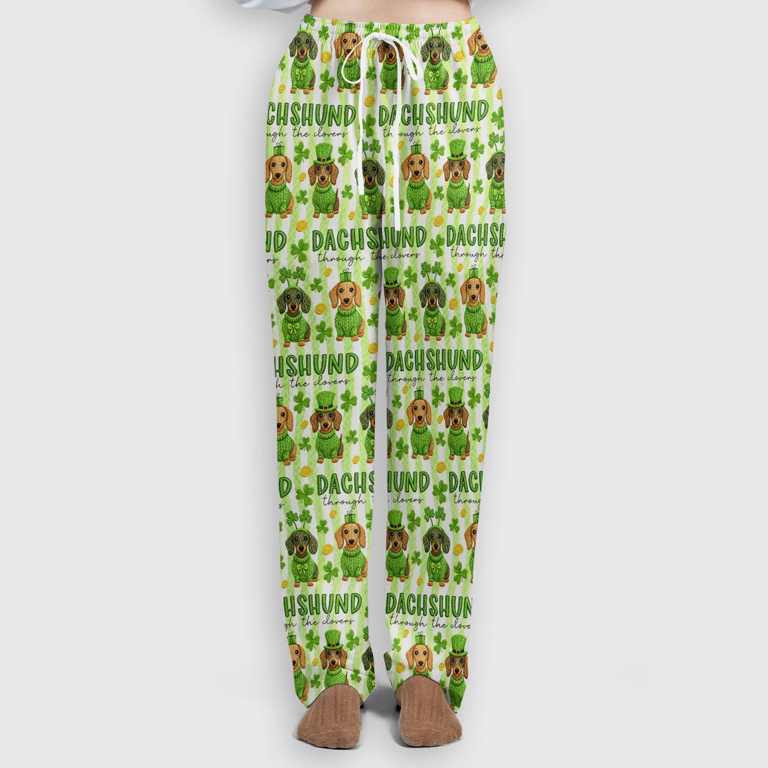 Wiener Dog St. Patrick’s Day Scrub Set, Shamrock Dachshund Pattern Nurse Shirt, Breathable Fabrics Nursing Uniform