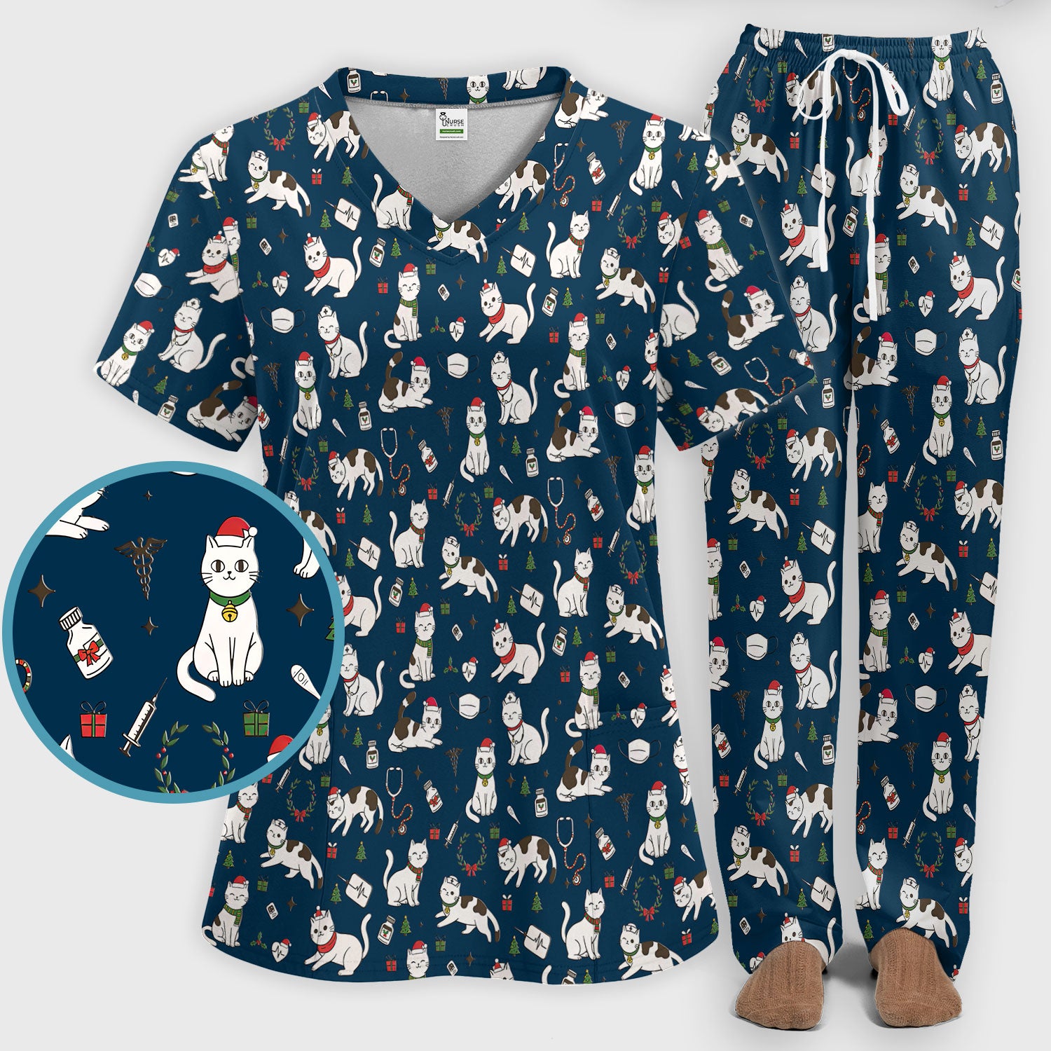 Christmas Cat Scrub Set – Festive Nurse & Holiday Kitty Pattern – Cute Medical Uniform for Nurses, Vets and Healthcare Workers