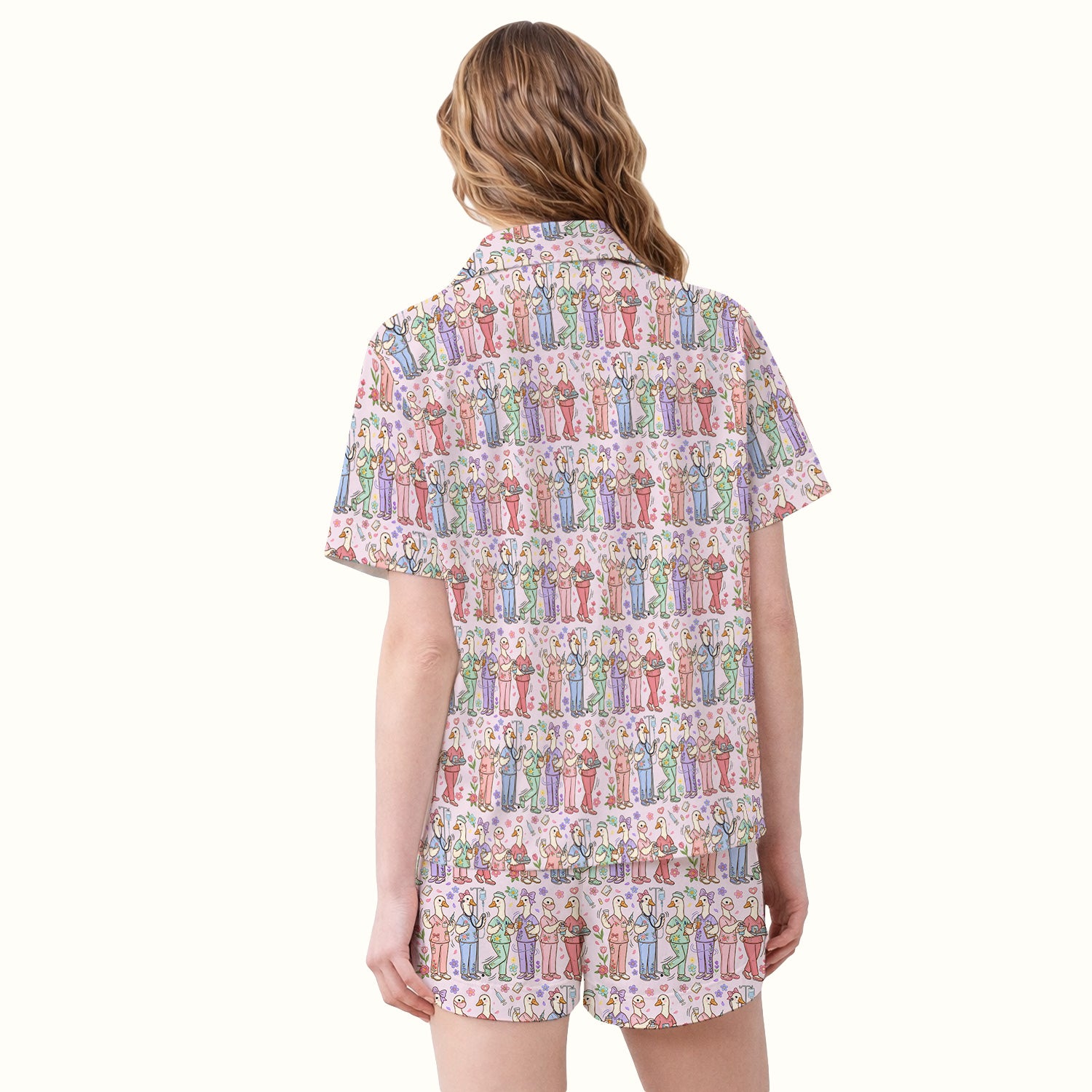 Goose Characters Floral Medical Team Uniform Pattern Pajama Set, Breathable Fabrics Uniform