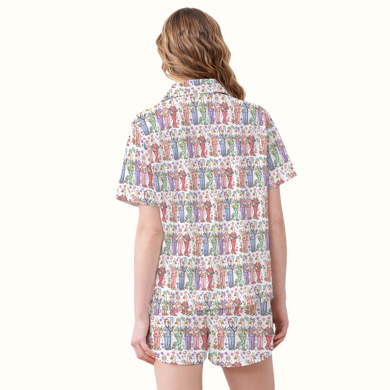 Goose Characters Floral Medical Team Uniform Pattern Pajama Set, Breathable Fabrics Uniform