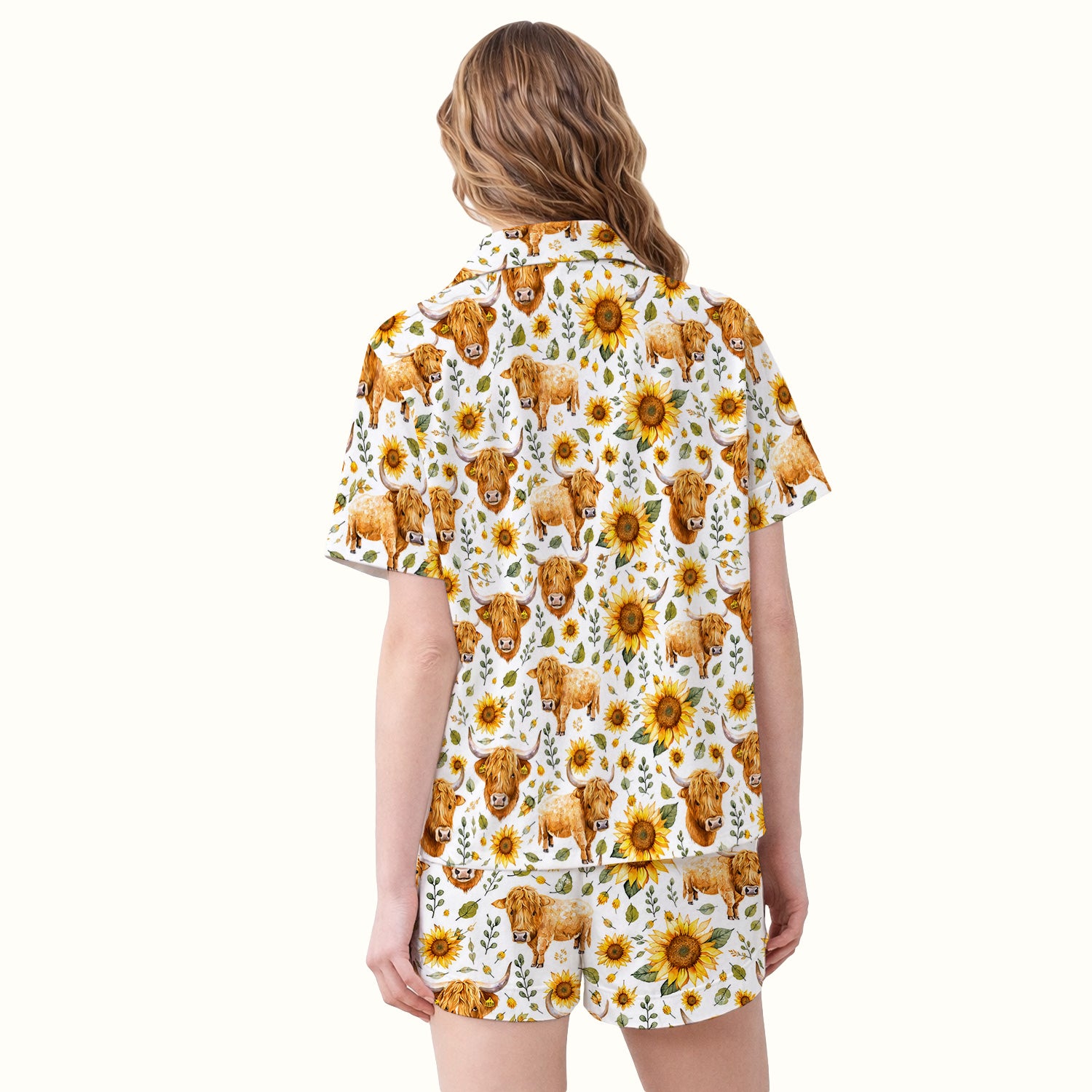 Highland Cow Sunflower Pattern Pajama Set, Soft Breathable Fabric Comfortable Sleepwear
