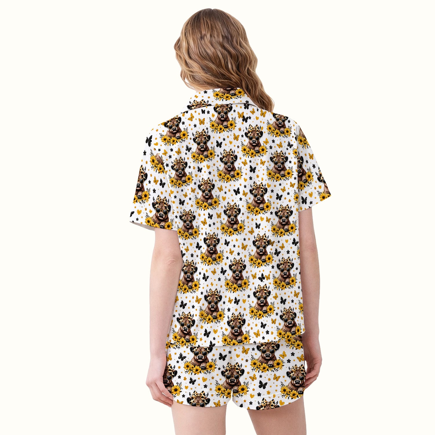 Sassy Highland Cow Sunflower Pattern Pajama Set, Soft Breathable Fabric Comfortable Sleepwear