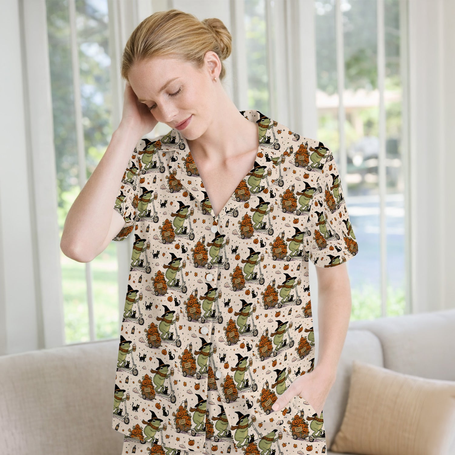 Cute Halloween Witch Frog And Pumpkins Pajama Set, Soft Breathable Fabric Comfortable Sleepwear