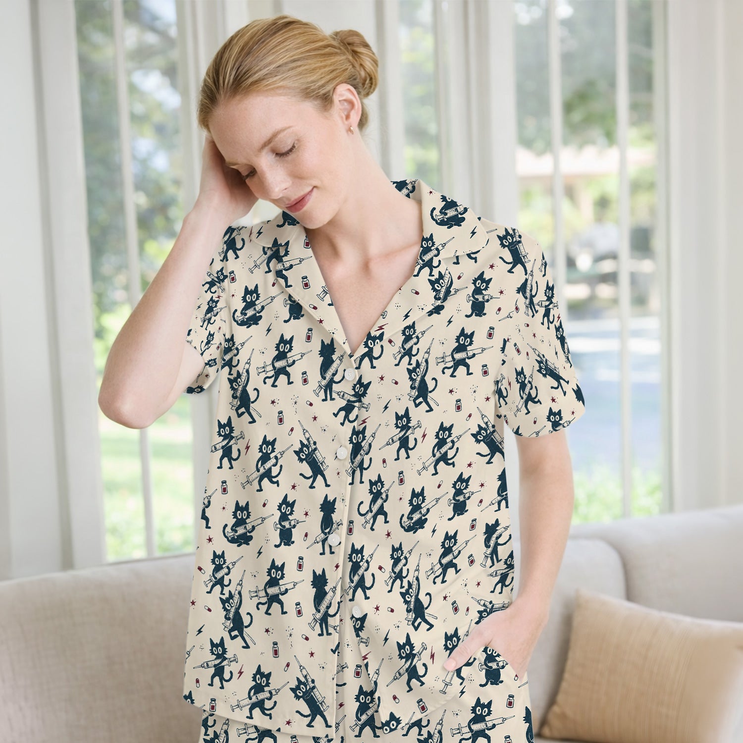 Funny Black Cats With Syringes Pajama Set, Soft Breathable Fabric Comfortable Sleepwear